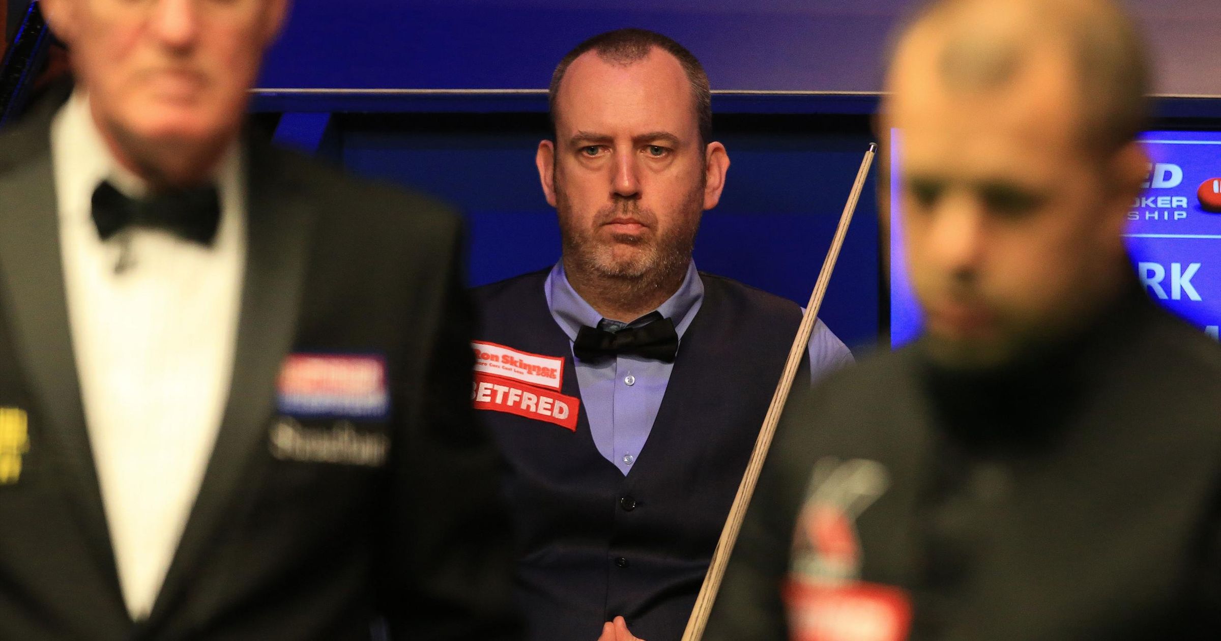 World Championship 2018 Mark Williams wins nervy Crucible classic against Barry Hawkins Eurosport