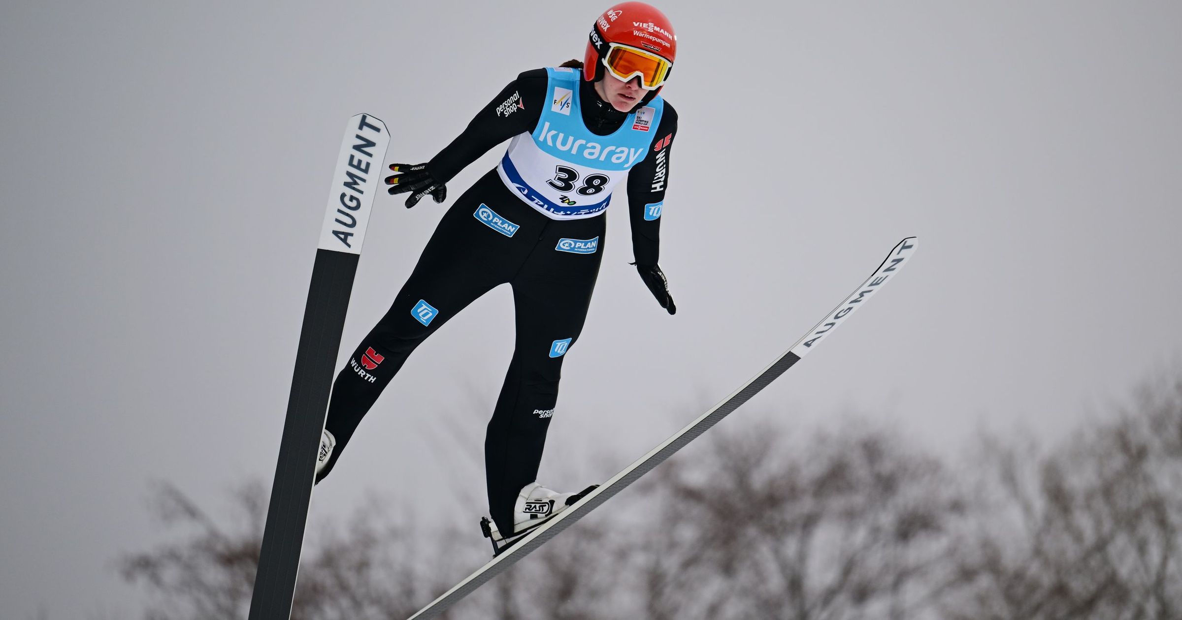 Skispringen Frauen Selina Freitag und Agnes Reisch gewinnen einzigen