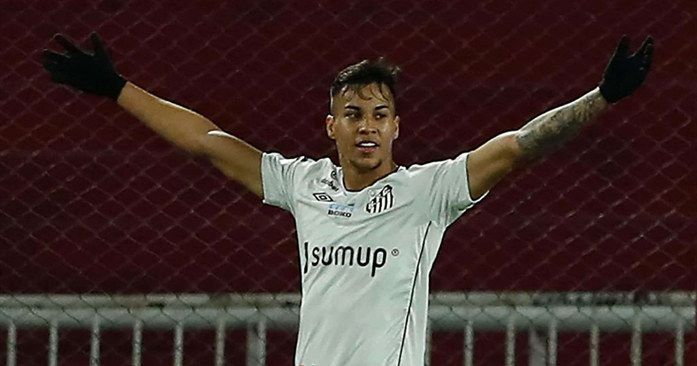 Transfer news Serie A giants Juventus sign 19 year old Brazllian wonderkid Kaio Jorge from Santos Eurosport