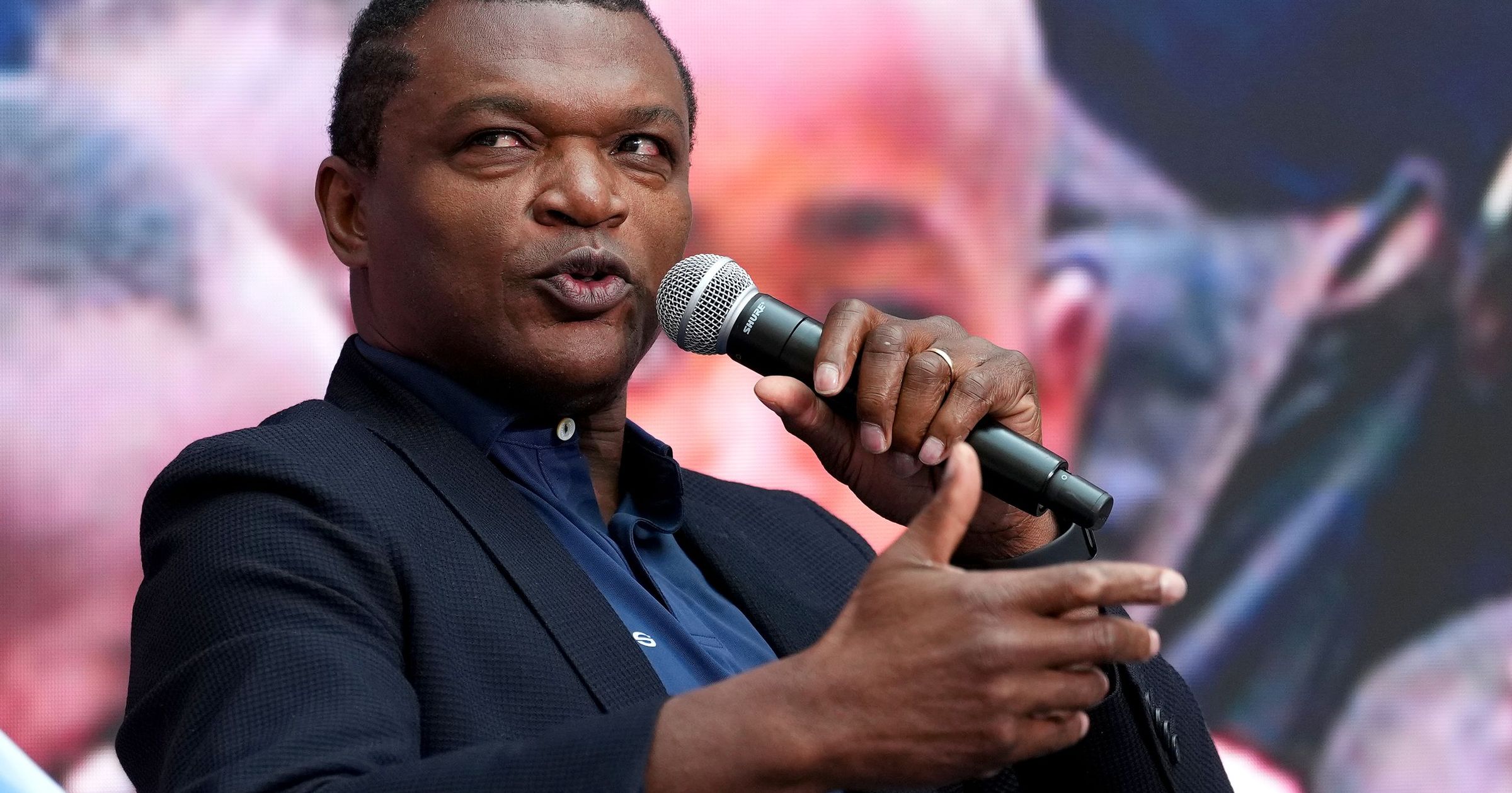 Desailly : "Benatia en a gros sur le cœur"