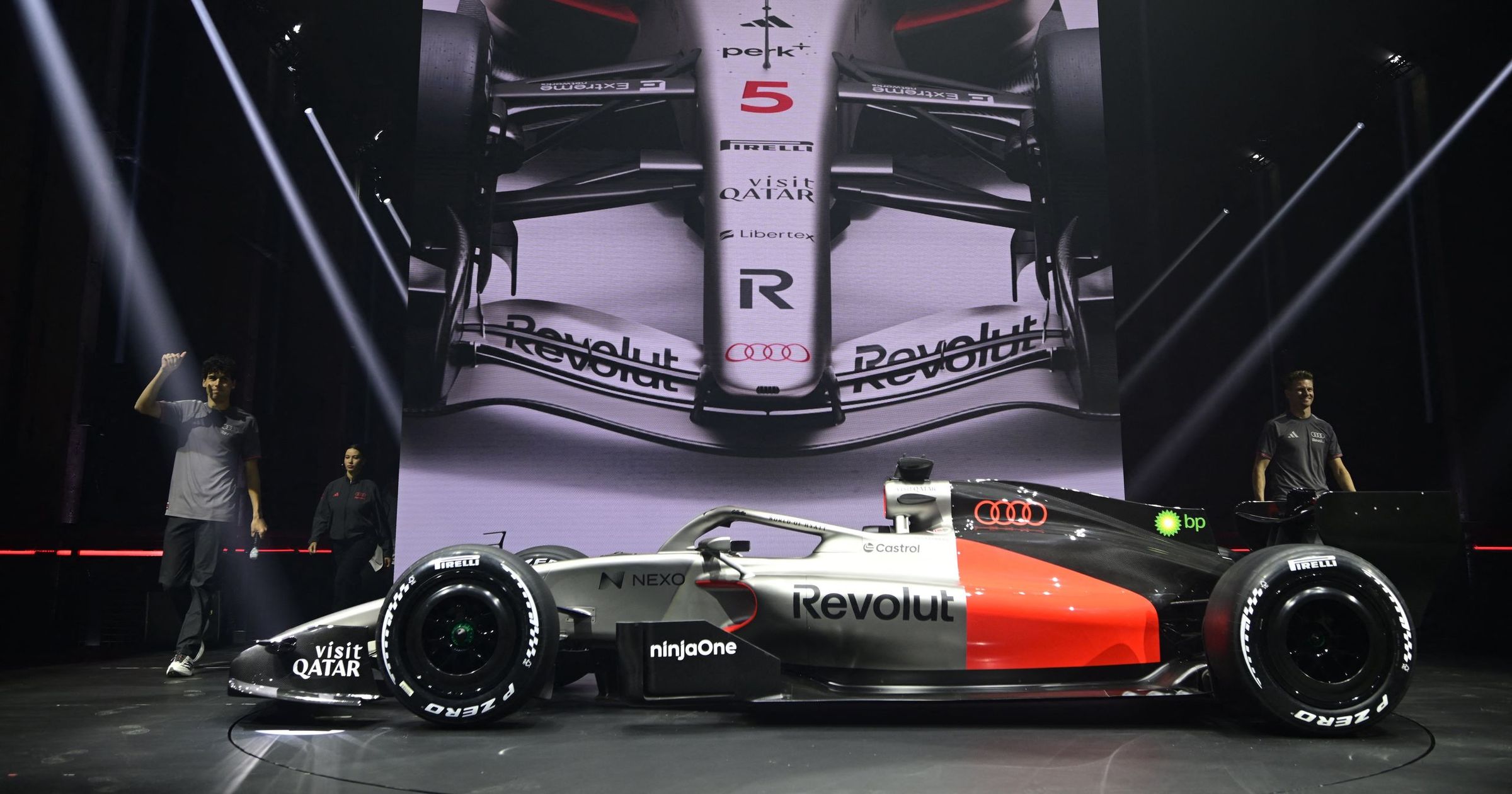 "A célunk az, hogy 2030-ra a világbajnokságért küzdjünk" – bemutatta új F1-es autóját az Audi Kép