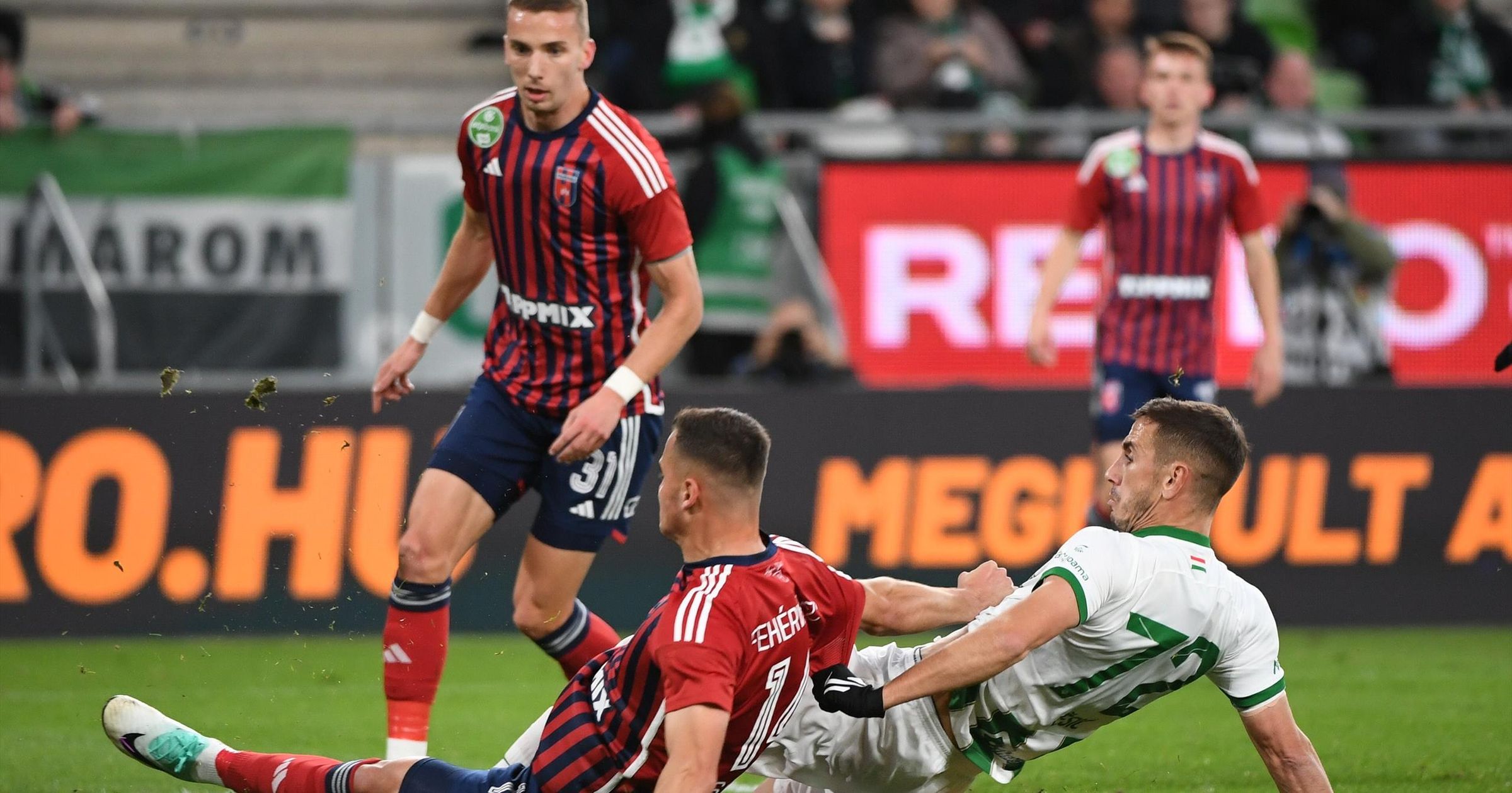 Nehéz meccs várhat az Újpestre és a Ferencvárosra is hétvégén