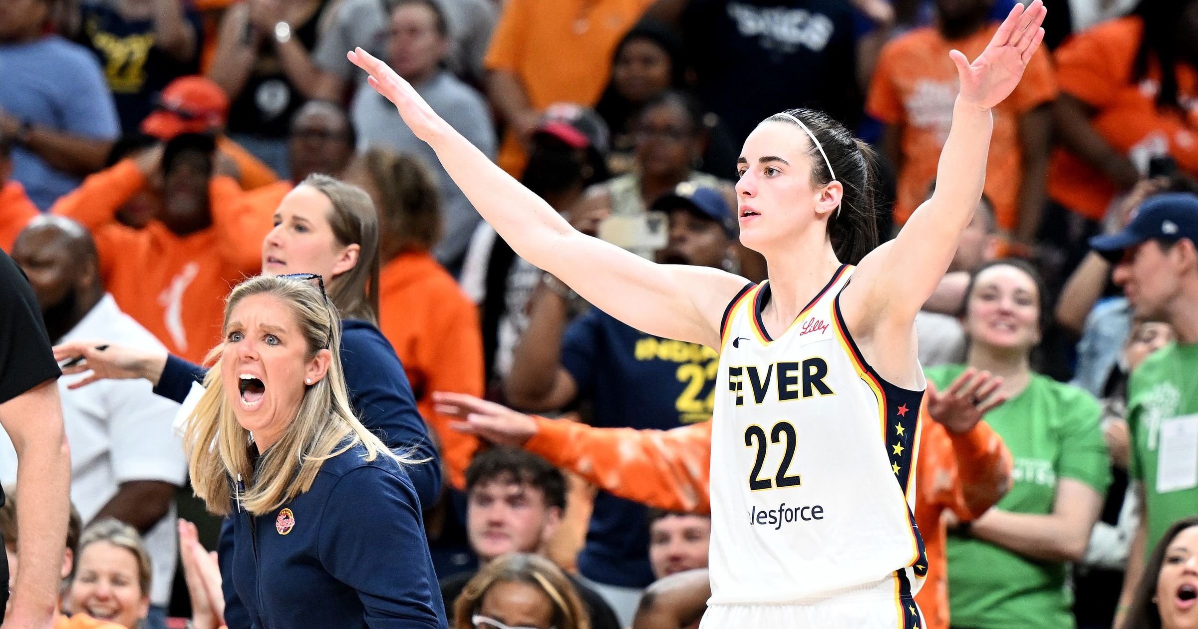 Caitlin Clark stars in front of largest WNBA crowd since 2007, Kahleah ...