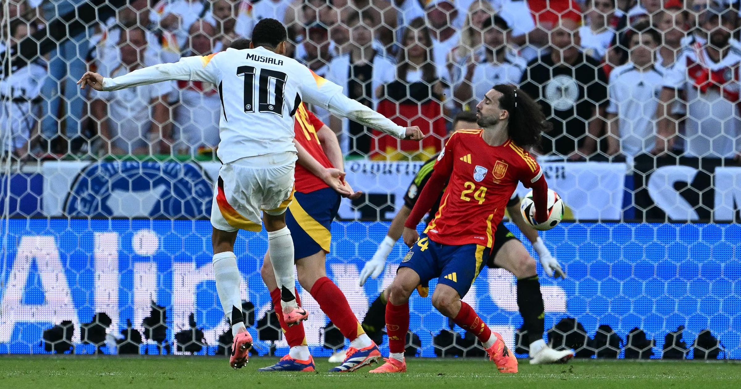 Euro 2024 L'Allemagne aurait dû bénéficier d'un penalty contre l