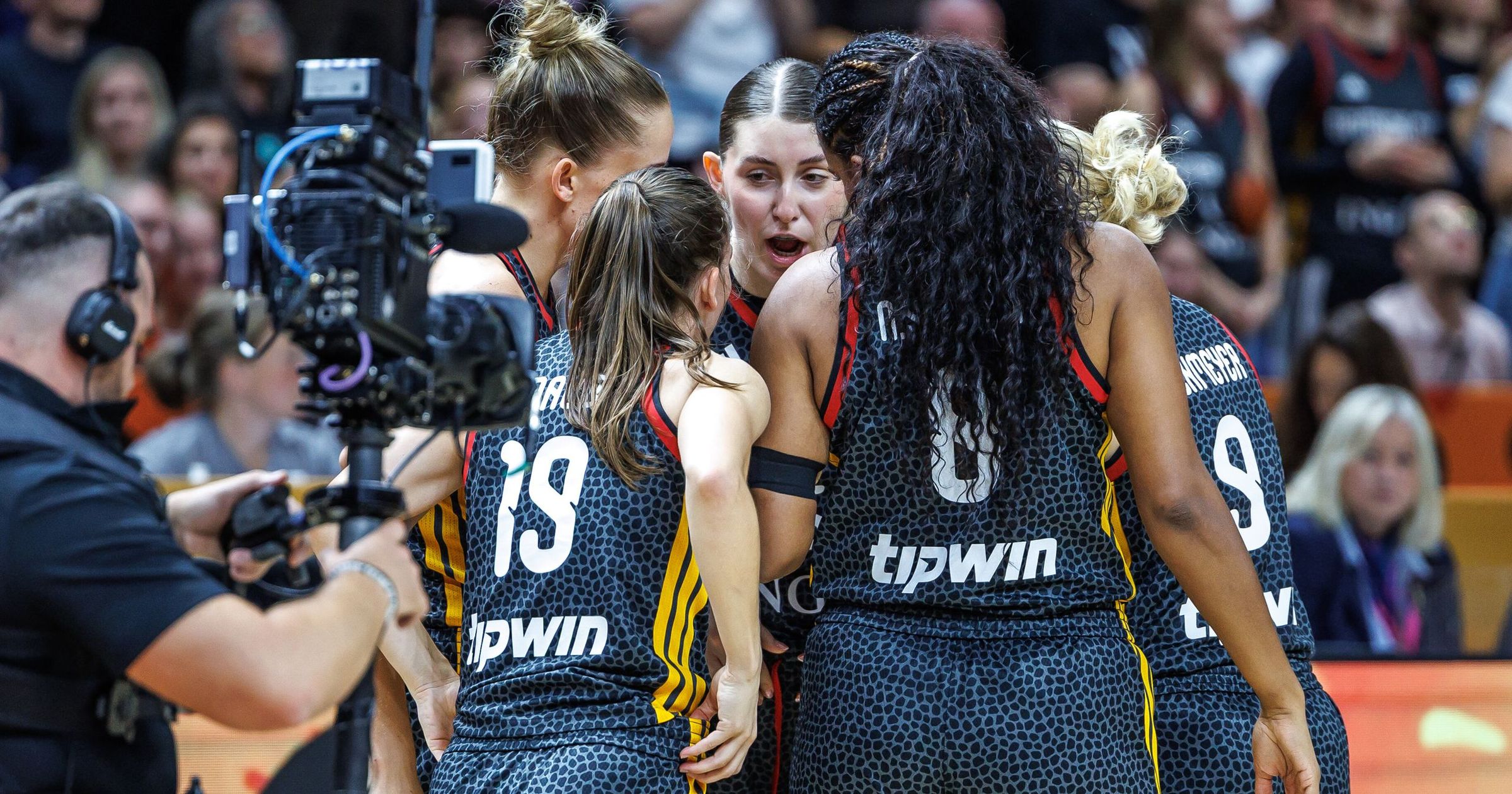 Germany Women Lose to France in Basketball World Cup Semifinal, to Play for Bronze