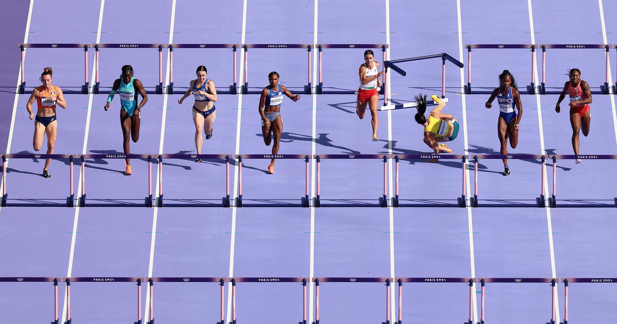 olympia-2024-michelle-jenneke-st-rzt-bei-100-m-h-rden-mit-vollem-tempo