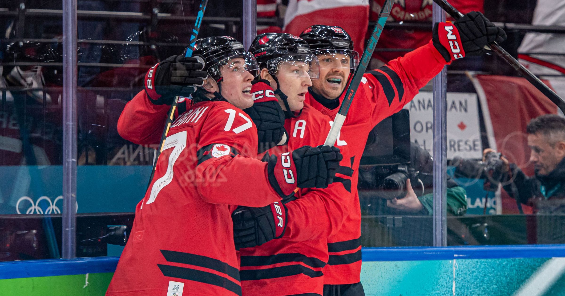 Olympia - Eishockey - so lief Kanada vs. Finnland: Kanadier Nathan ...