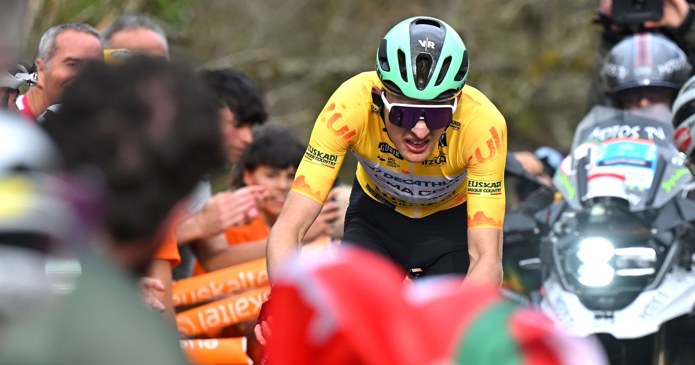 19 yaşındaki genç yetenek Paul Seixas, kariyerinin ilk Tour de France tecrübesini Barselona’daki büyük başlangıçla yaşayacak.

 4 Temmuz’da başlayacak 113. edisyon, 21 etaplık dev mücadelenin ardından 26 Temmuz’da Paris’te son bulacak.