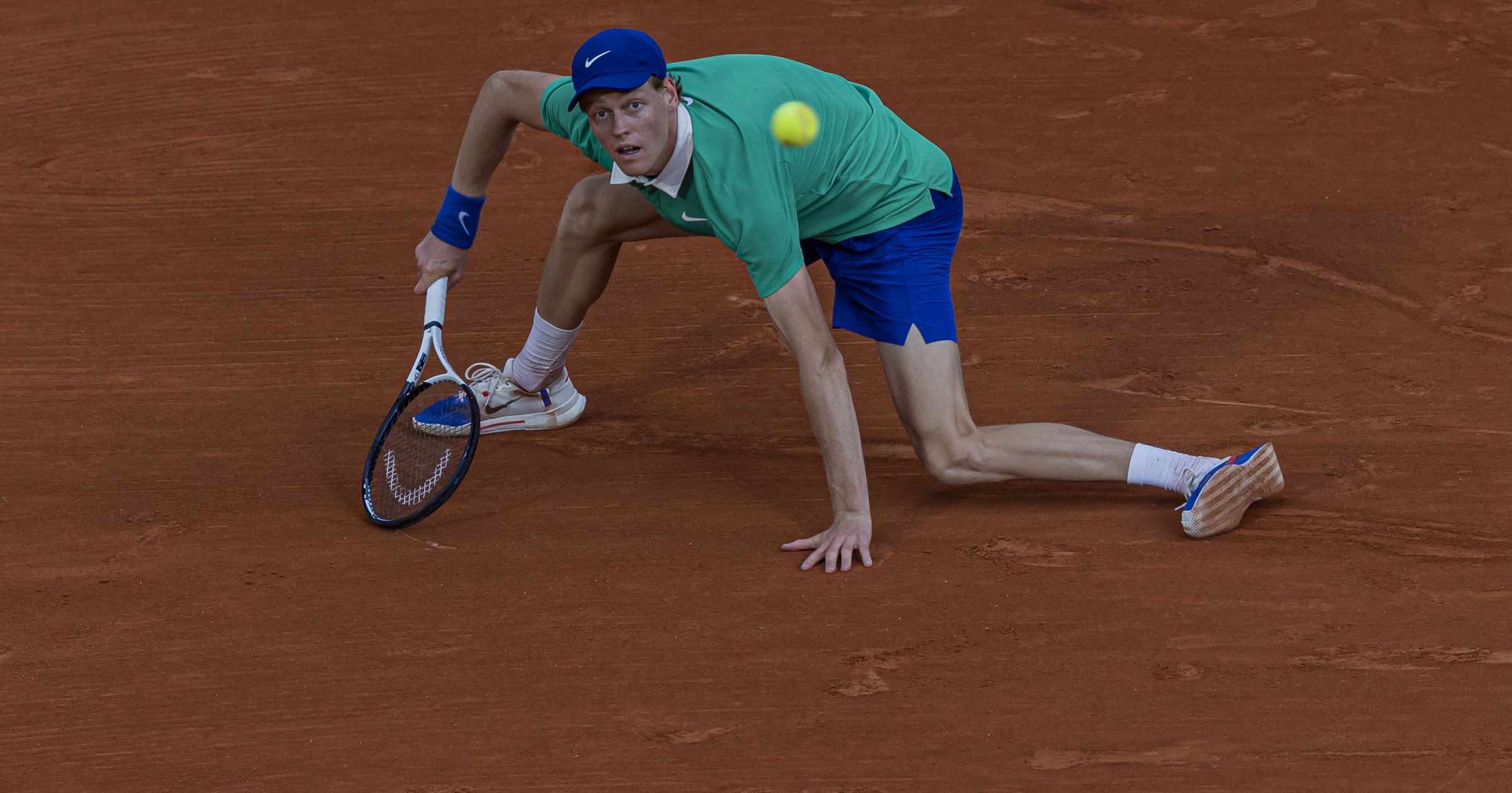 Sinner örül az újabb elődöntőnek, taktikus meccsre számít, mindegy, hogy Djokovic vagy Zverev jön