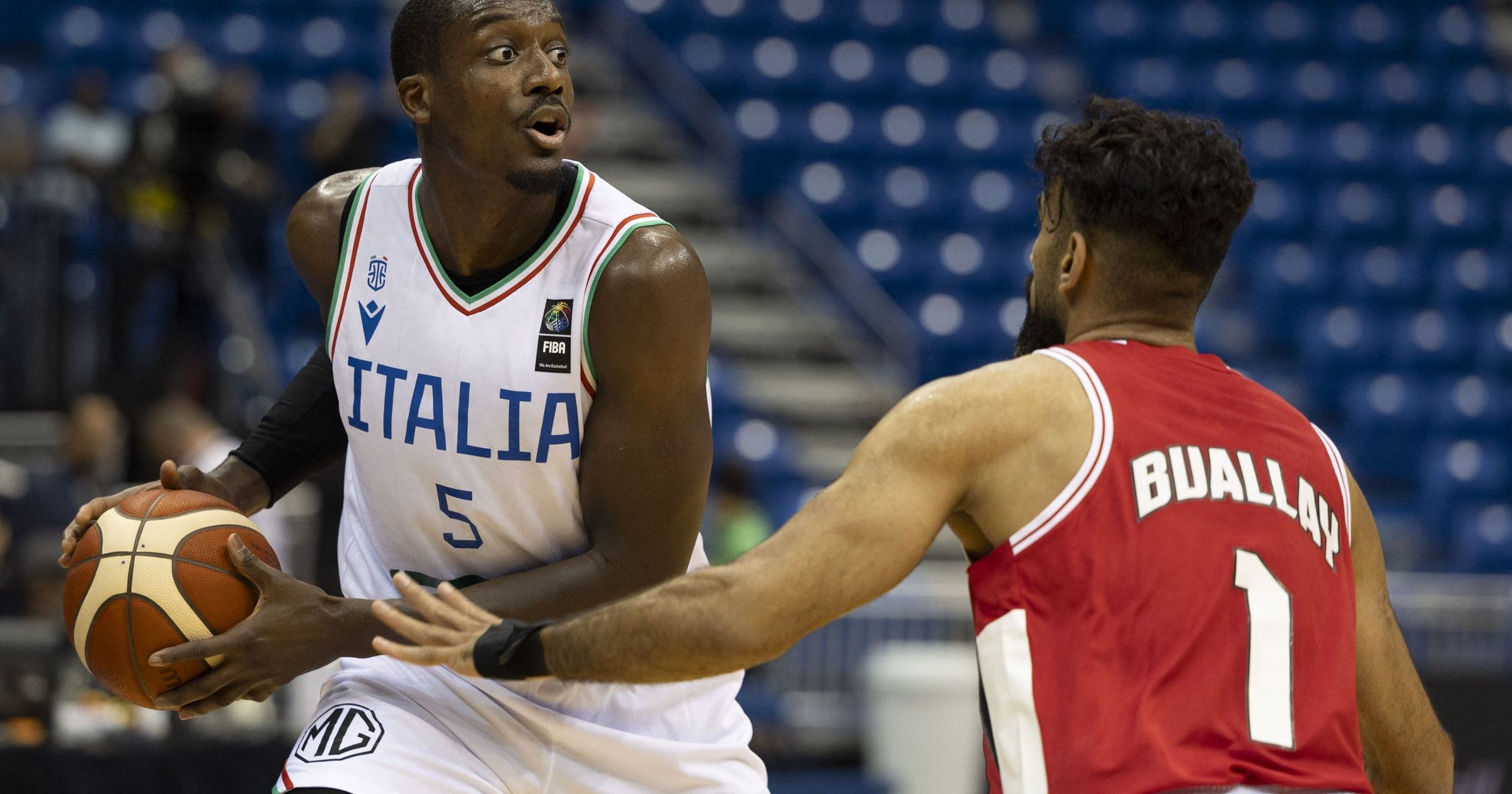 Modellismo Ferroviario Illuminato Set Di 5 Lampioni LED H0 Per Plastici – Luci Parcheggio A 3 Fiamme, 7.7 Cm, Con Effetto Luce Lampioni Ottante Scale H0 - Foto 4