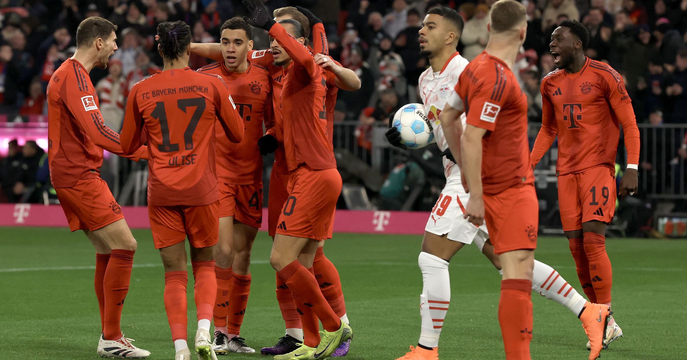 Rangadóval indul majd a Bundesliga új szezonja: otthon kezd a bajnok Bayern
