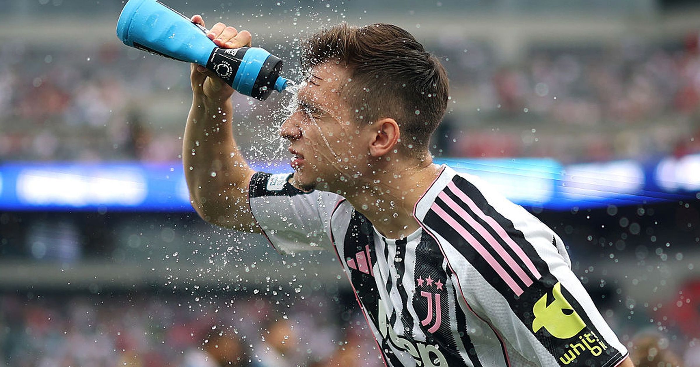 Tovább tombol a hőség a klubvilágbajnokságon, a Juventus edzője kiakadt