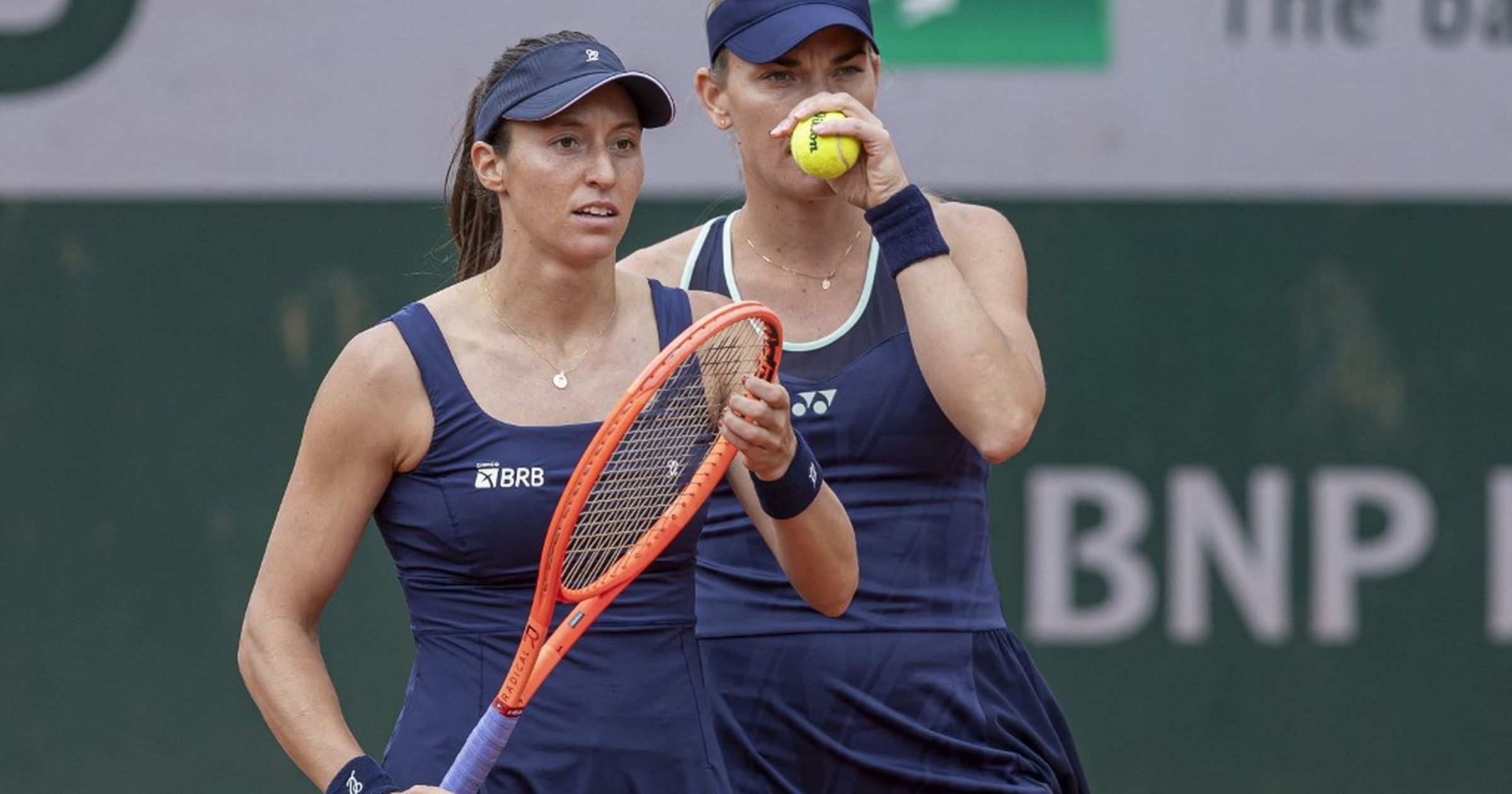 Döntő szettes mérkőzésen jutott nyolcaddöntőbe Babosék párosa Wimbledonban