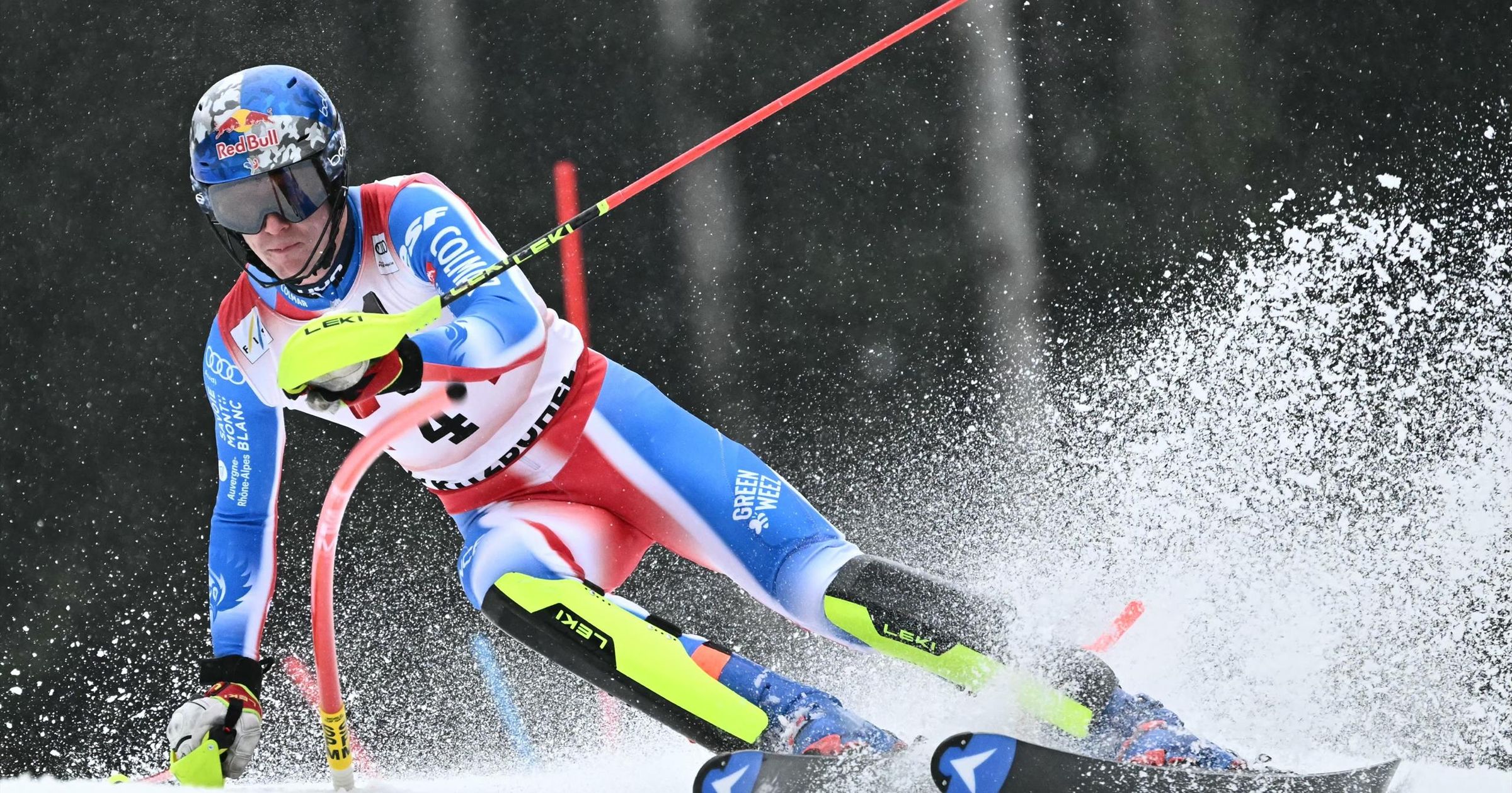Megint hibáztak az első futam legjobbjai, idén negyedszer nyert Noel a világkupában