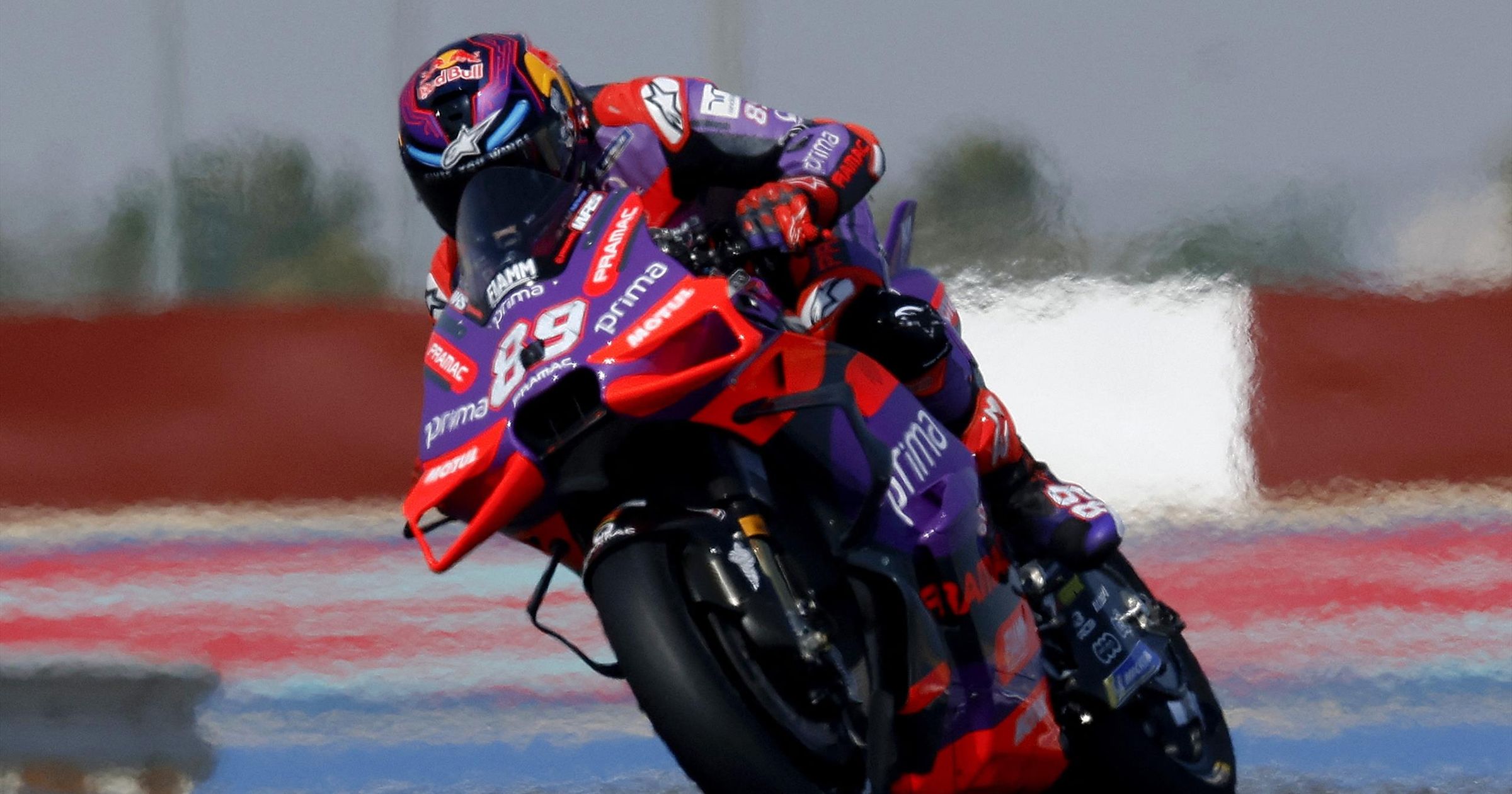 MotoGP : Jorge Martin décroche la première pole position de la saison ...