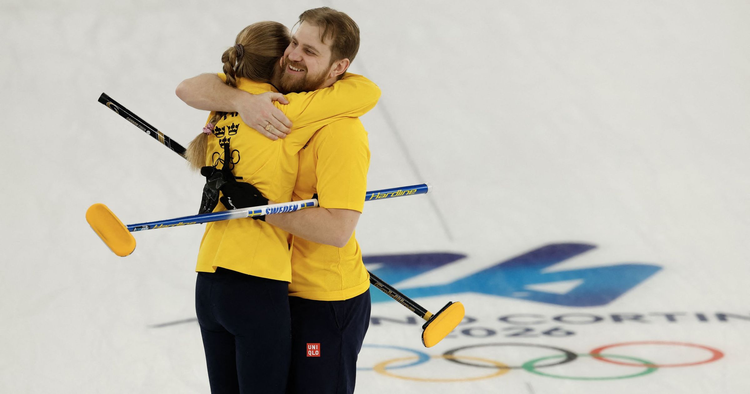 Rendkívül magas színvonalú döntő után svéd aranyérem a curling vegyes párosoknál Kép