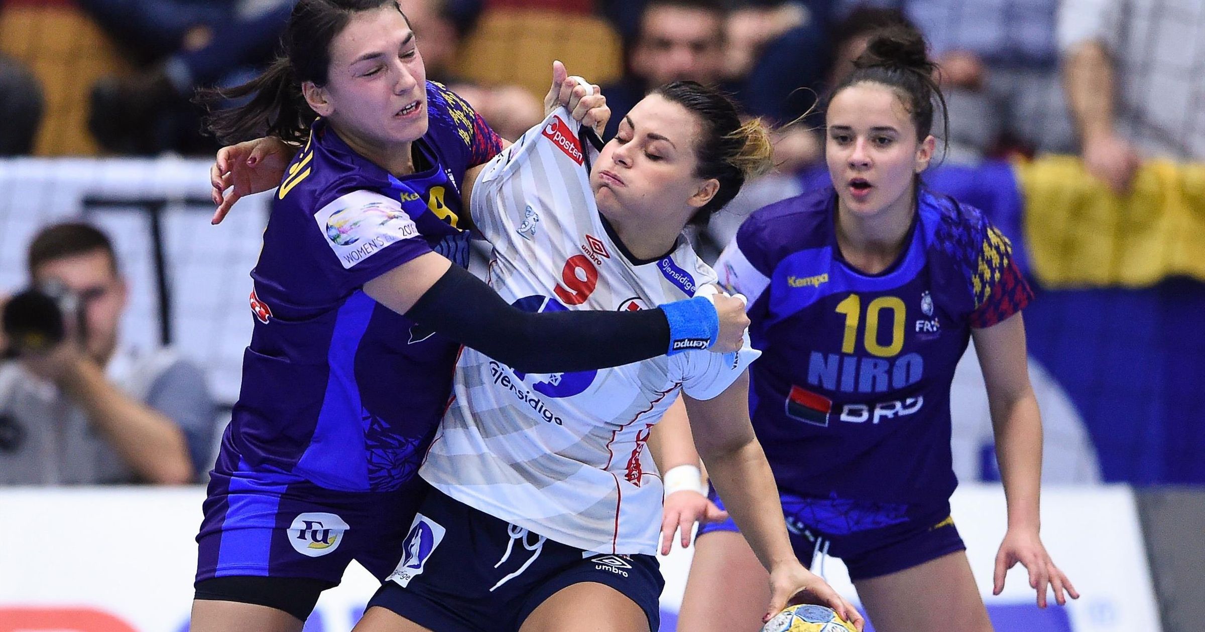 BL-rekordott döntött Cristina Neagu
