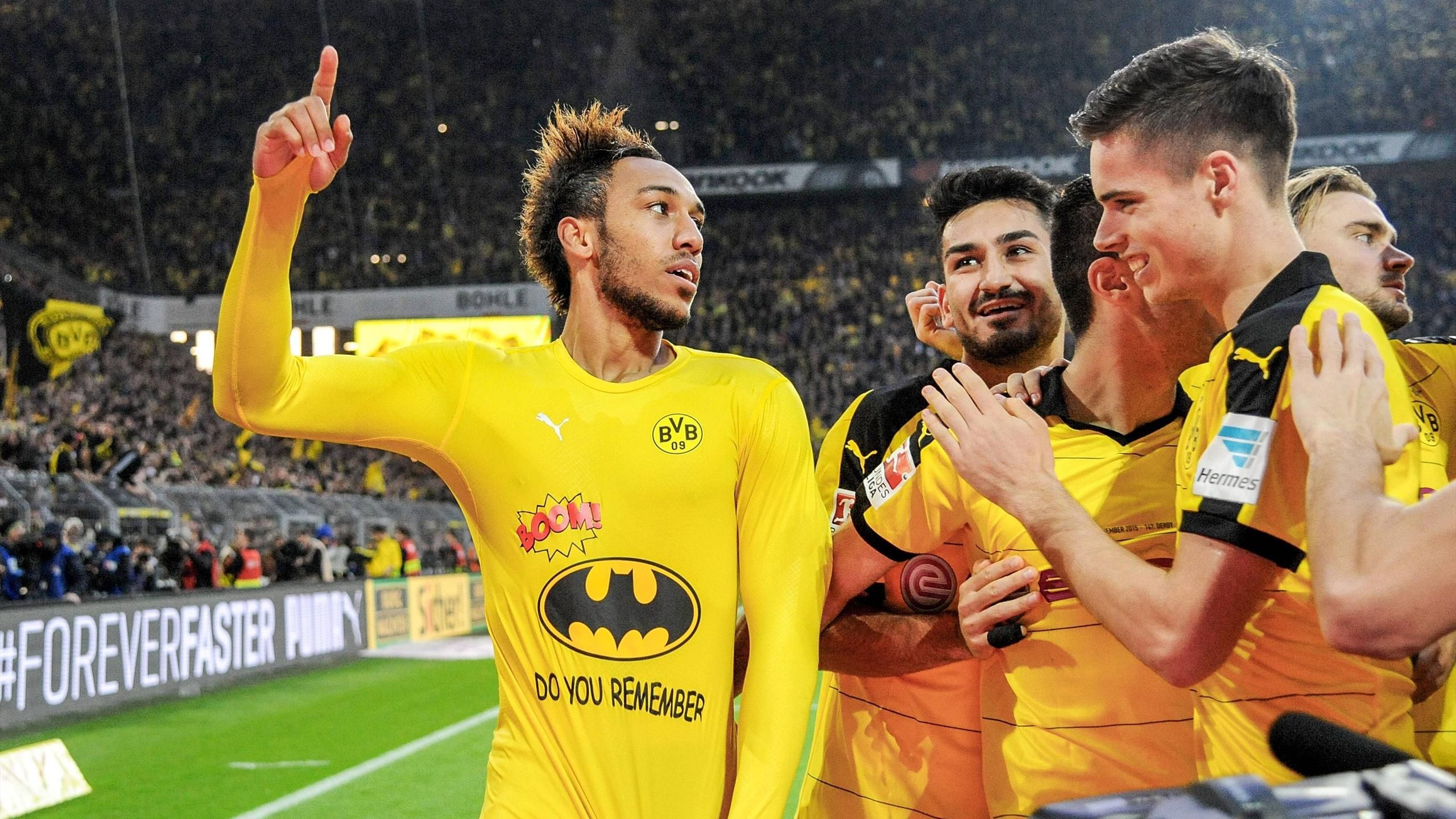 Pierre-Emerick Aubameyang doesn't need a Batman costume to be Borussia  Dortmund's superhero - Eurosport