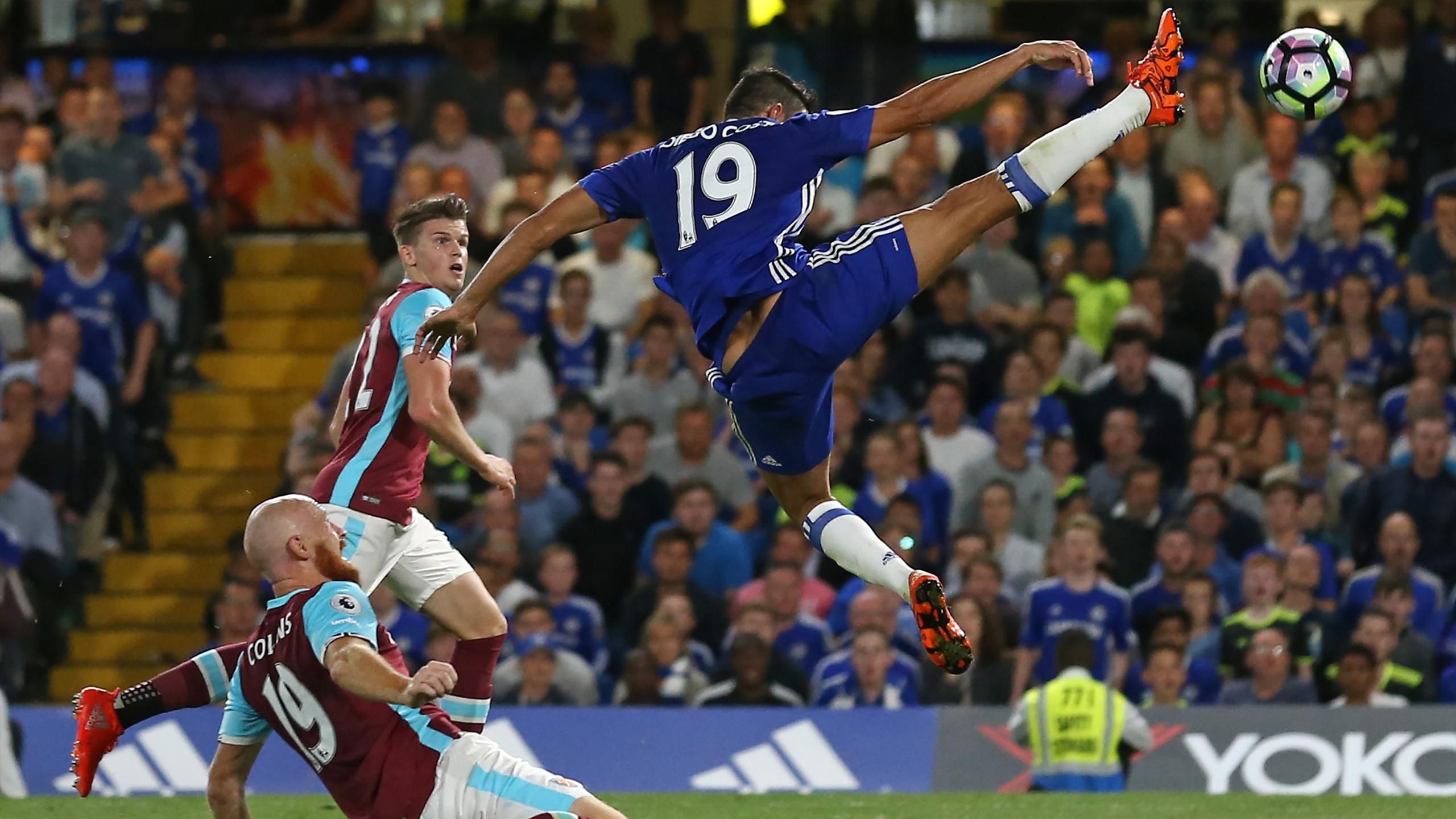 The Warm Up Diego Costa Does What Diego Costa Does Eurosport