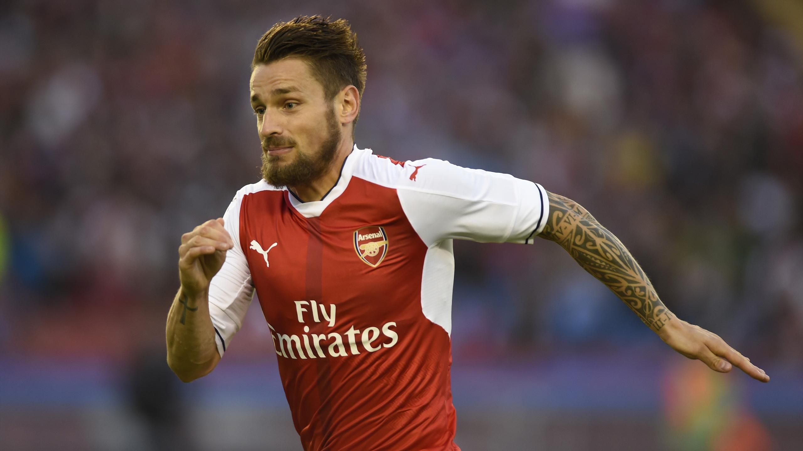 Mathieu Debuchy And Granit Xhaka Handed Starts For Arsenal Against Bournemouth Eurosport