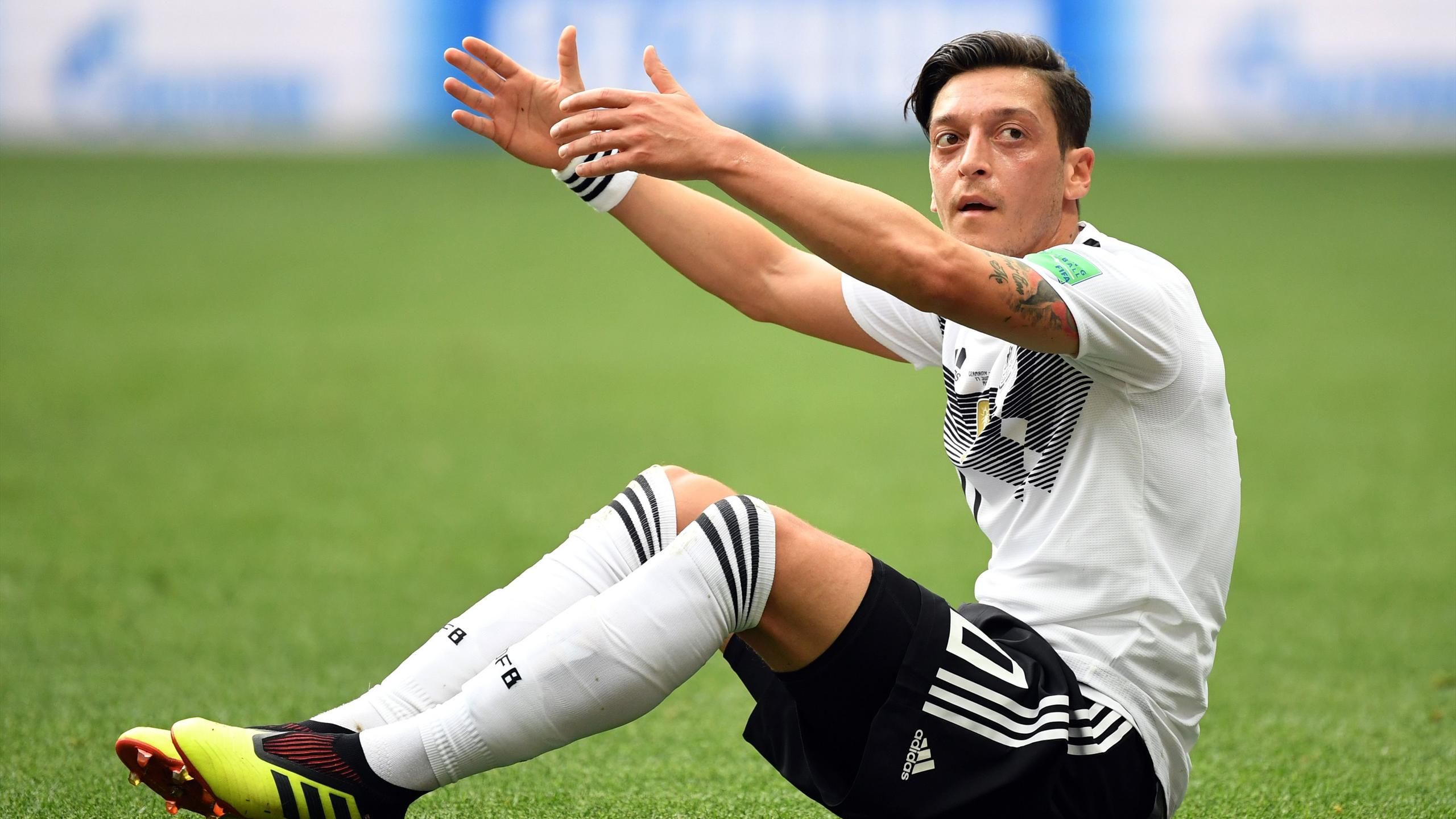 adidas ozil
