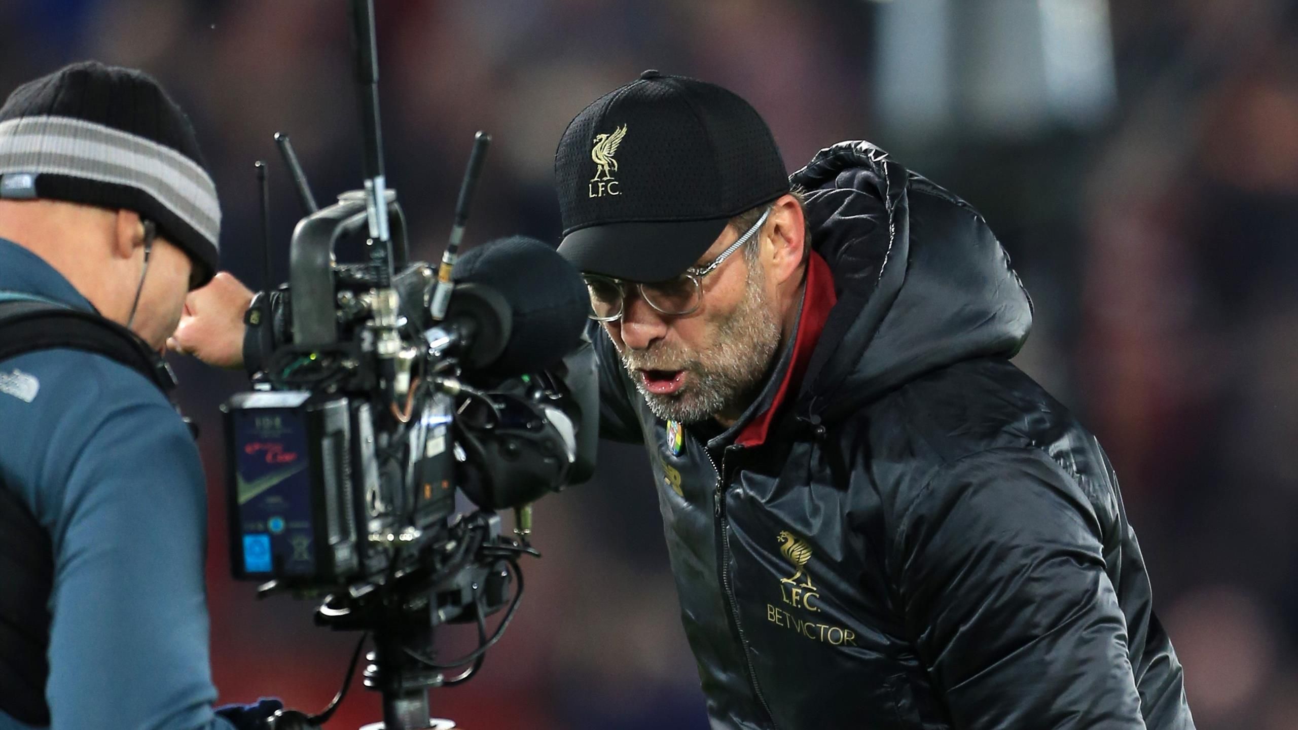 gde posmotret match kubka anglii