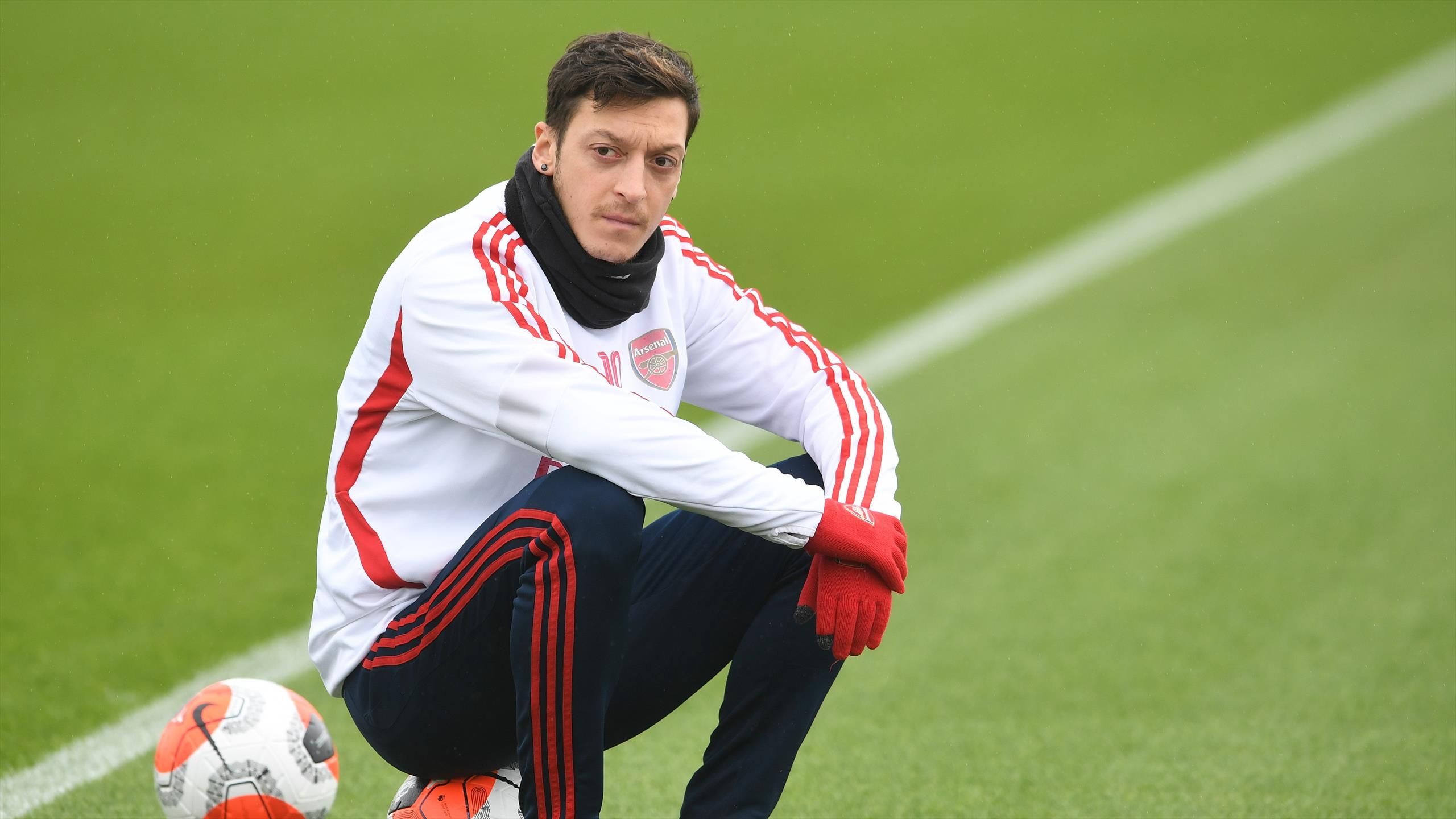 Mesut 2.0: Bringing Ozil in from the cold might be -