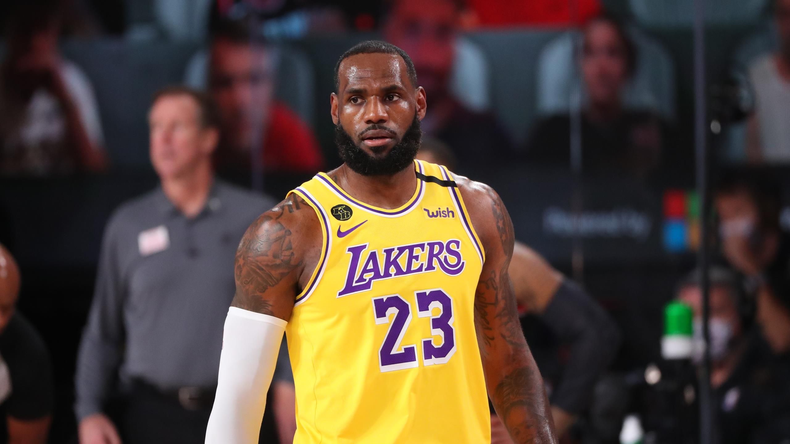 lebron dzhejms otreagiroval na strelbu