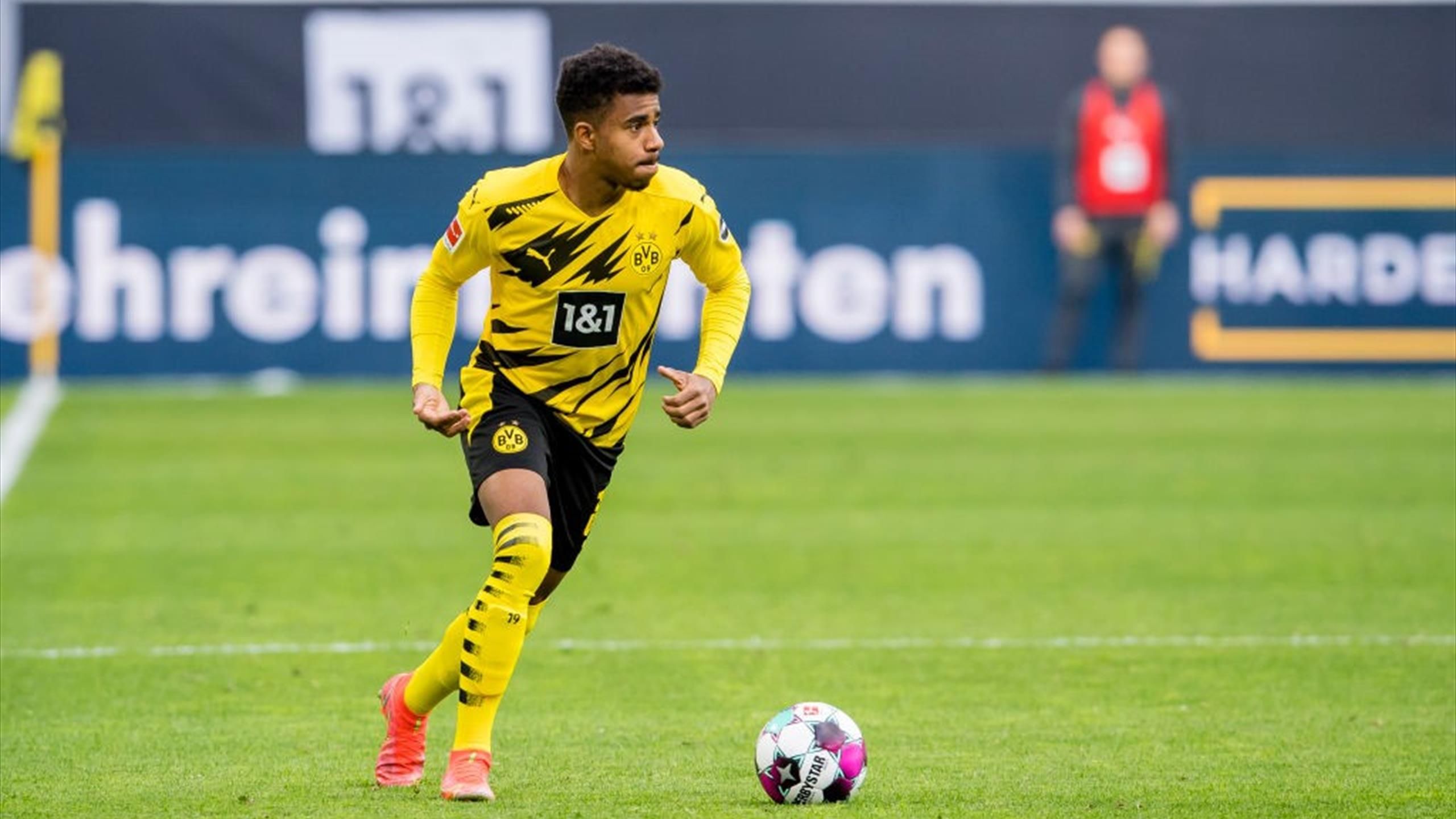 Aufstellung Mancity Bvb Dortmund Uberrascht Im Viertelfinale Mit Ansgar Knauff In Der Startelf Eurosport