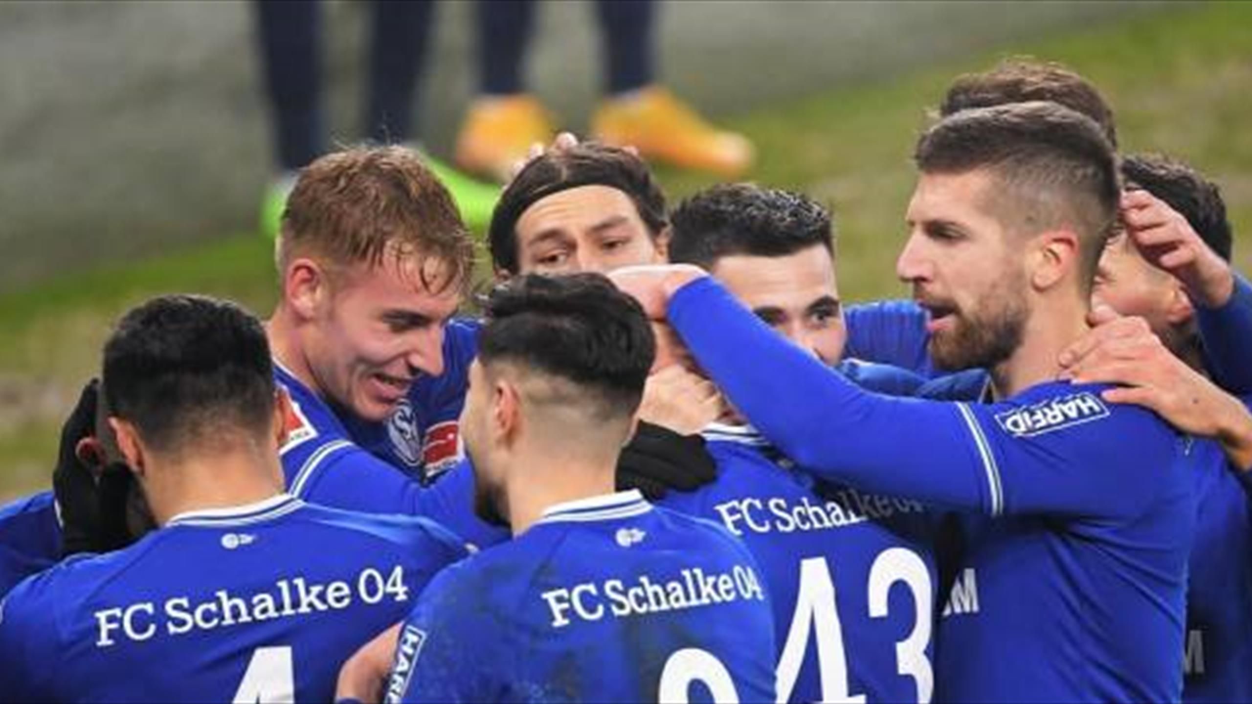 Nagy Az Orom Gelsenkirchenben Nem Lesz Rekorder Schalke Eurosport