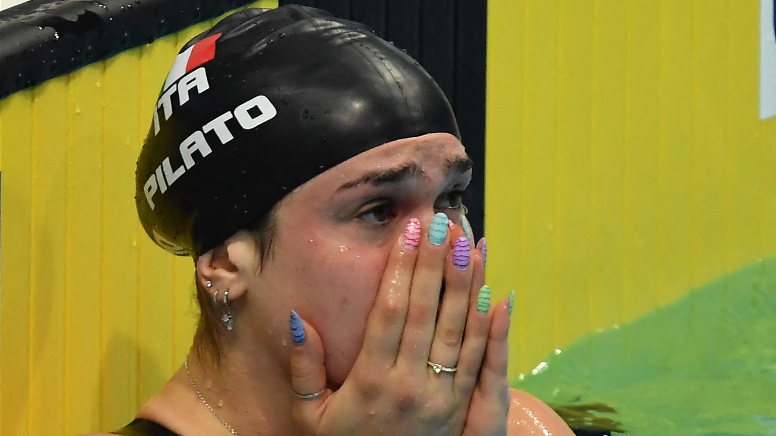 Benedetta Pilato Italian 16 Year Old Sets 50m Breaststroke World Record At European Swimming Championships Eurosport