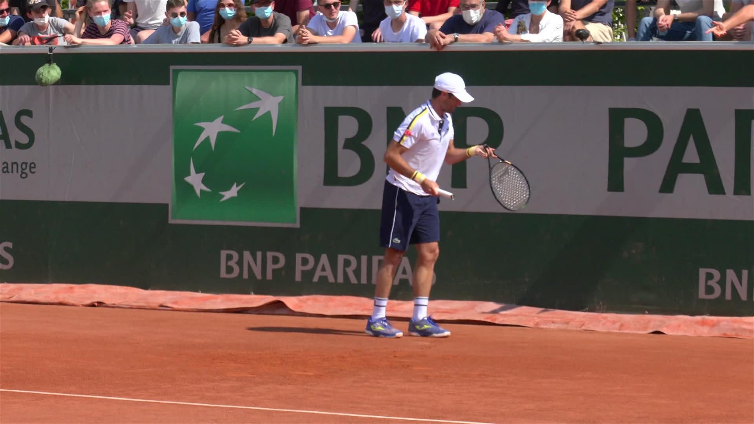 French Open Tennis Pablo Andujar Breaks Handle Off Racket Before Match Even Starts Gives It To Delighted Fan Tennis Video Eurosport