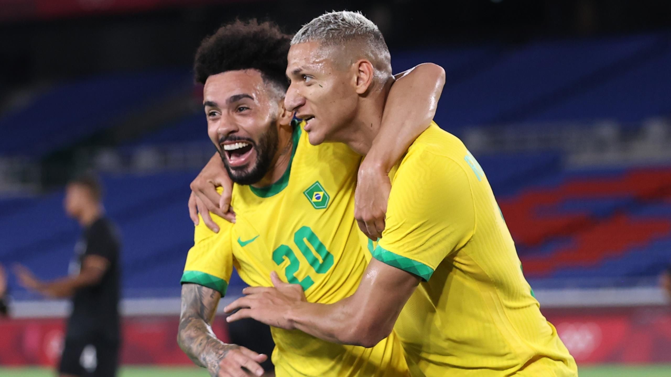 Tokyo 2020 Football News Richarlison Fires In First Half Hat Trick As Brazil Withstand Germany Fightback Eurosport