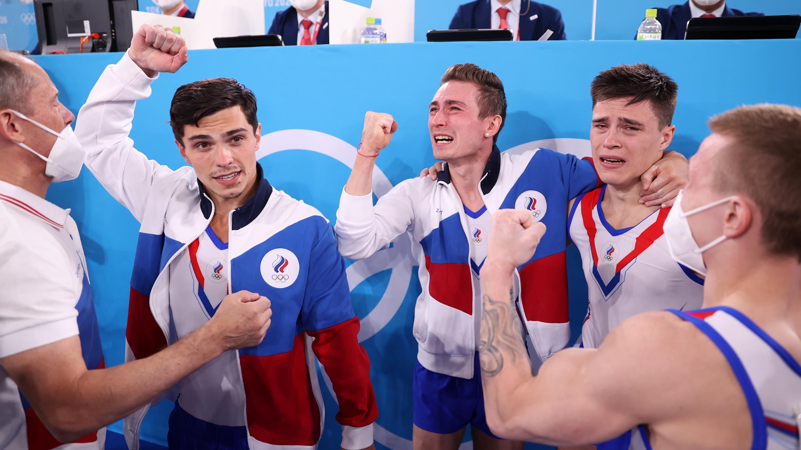 Tokyo Russia Edge Japan By A Fraction To Win First Men S Team Gymnastics Gold Since 1996 Eurosport