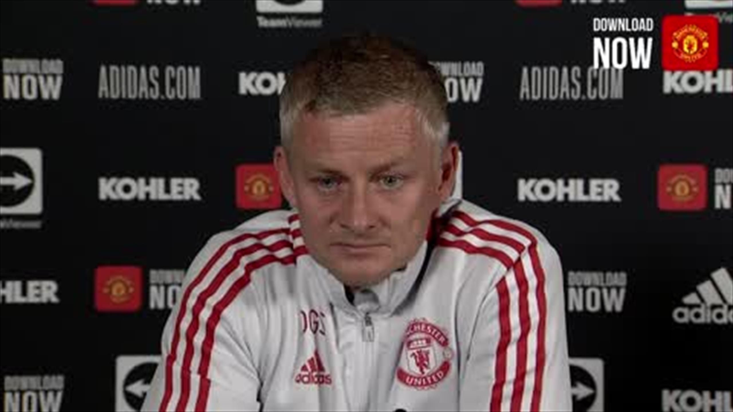'There's always attention around him and he copes with it' Solskjaer on Ronaldo