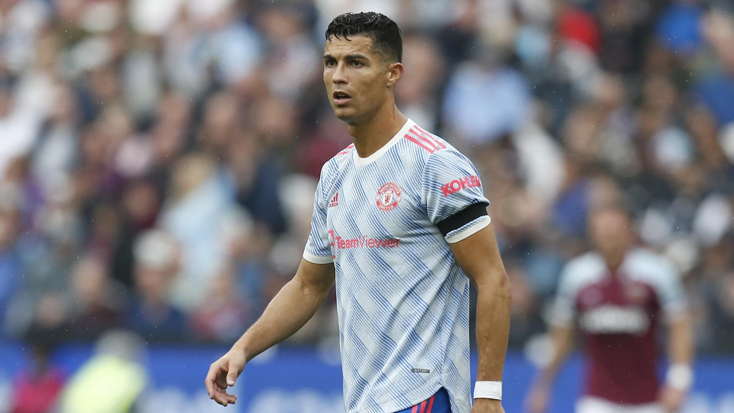 Ole Gunnar Solskjaer unhappy over 'stonewall' penalties not awarded to Cristiano Ronaldo in Man Utd's West Ham win