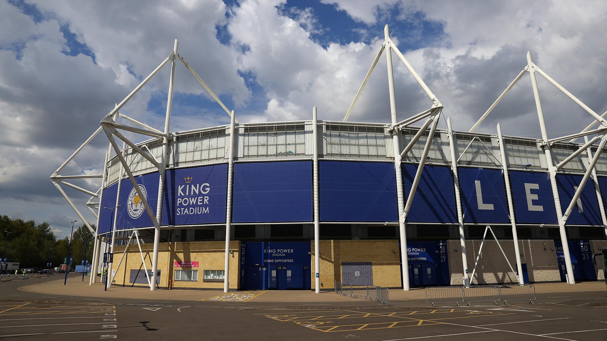 Leicester submit plans to expand King Power Stadium and build new hotel and business centre - Eurosport