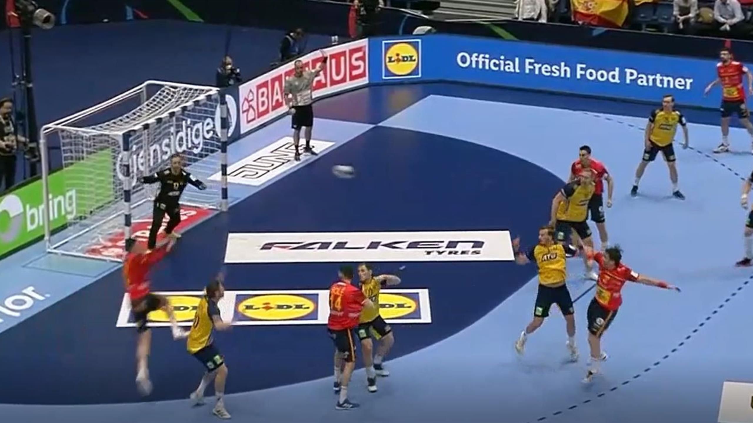 Handball-EM Spanien zaubert gegen Schweden mit spektakulärem Kempa-Trick - Highlights - Handball Video