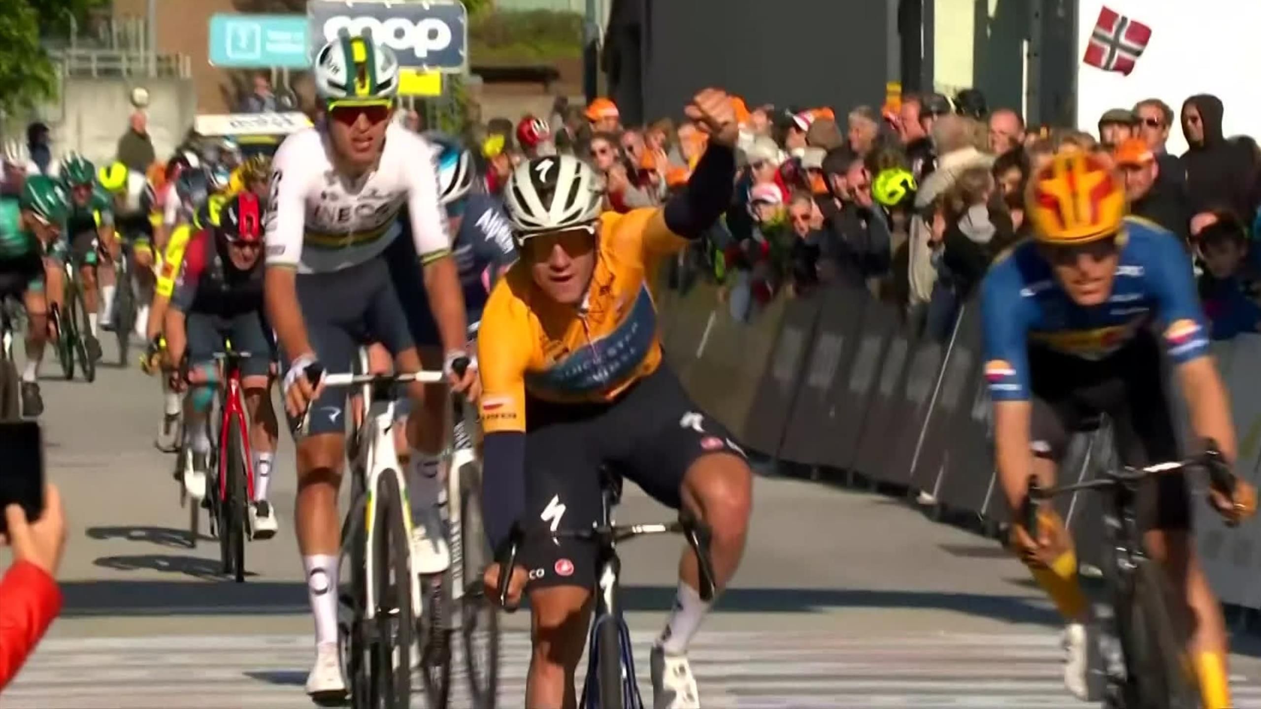 Tour of Norway 2022 Watch - Remco Evenpoel builds on GC lead with Stage 5 win - Cycling video