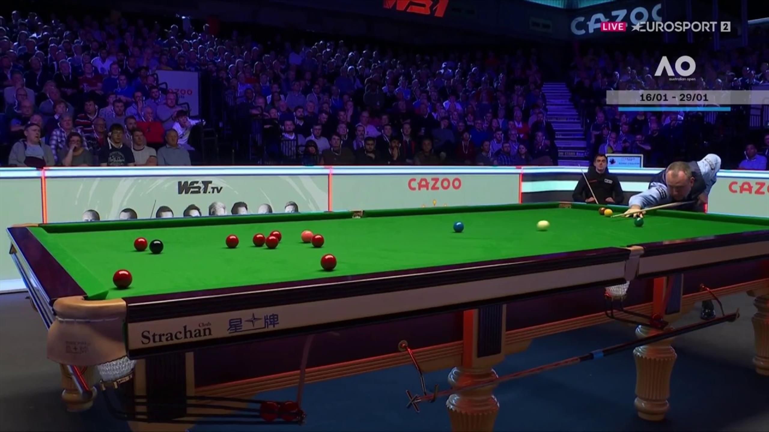 Mark Williams produces terrific pot to ignite fightback against Ronnie OSullivan at Masters - Snooker video