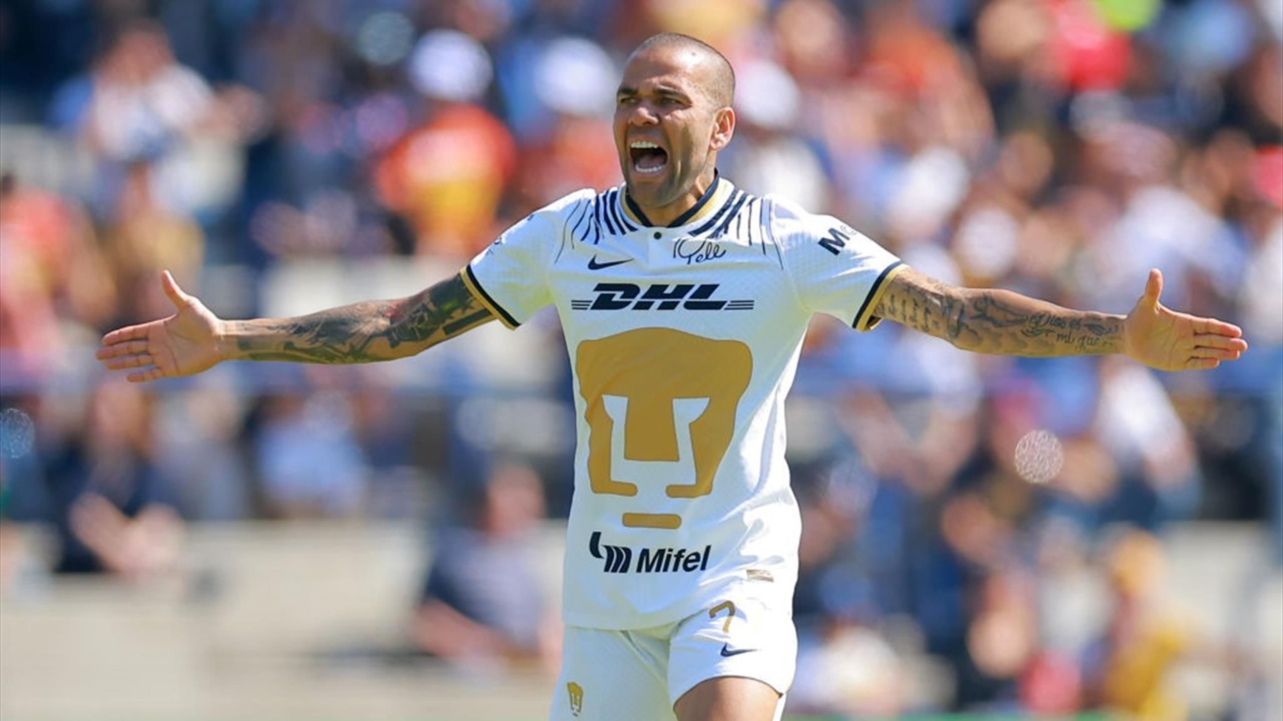 Fútbol | El Pumas UNAM despide a Dani Alves tras su presunta agresión sexual - Eurosport