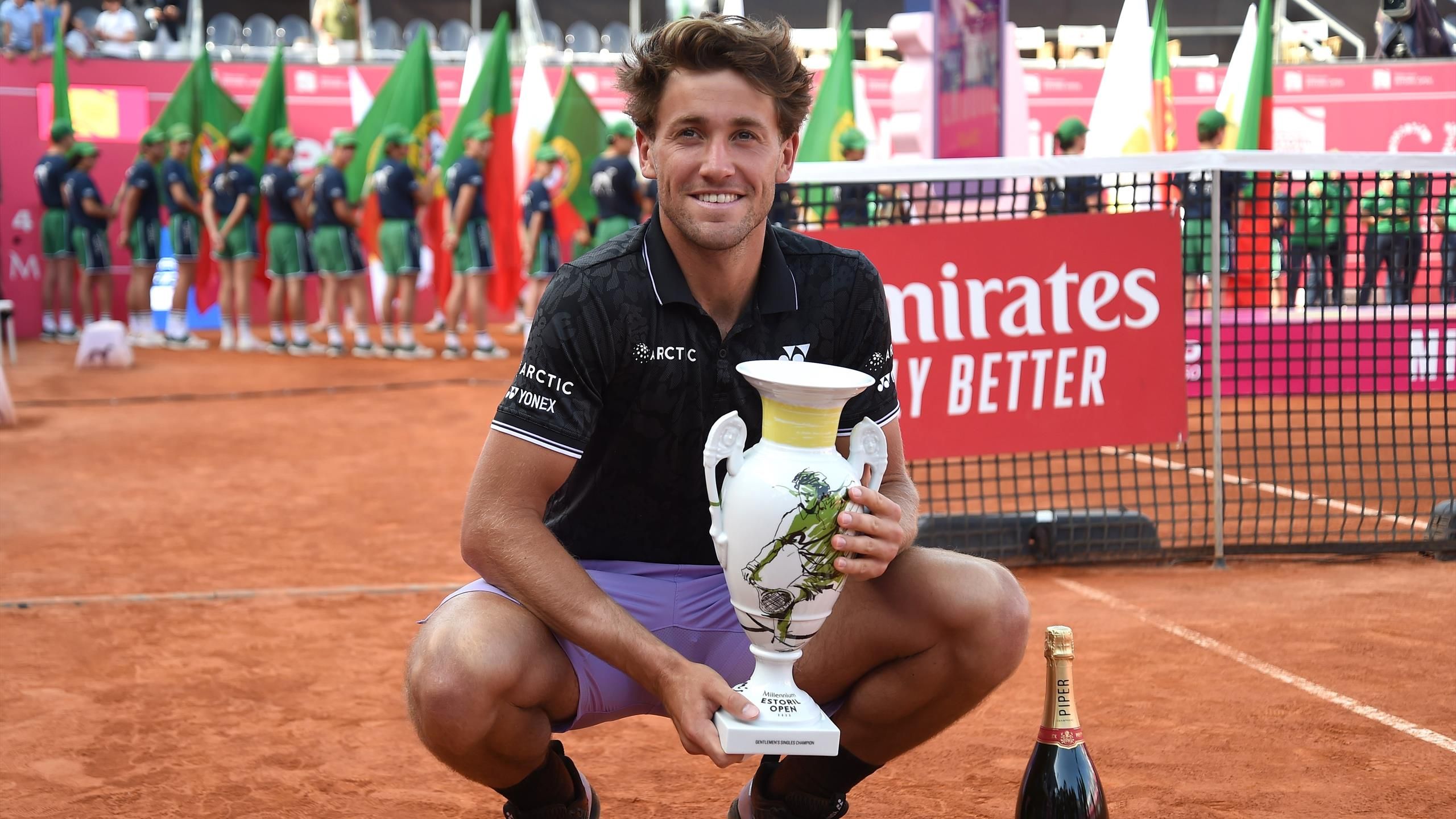 Erster Saisontitel perfekt Casper Ruud gewinnt Finale in Estoril gegen Miomir Kecmanovic - Tennis Video
