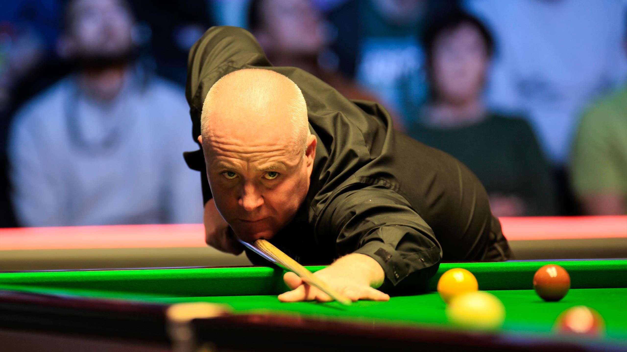 English Open John Higgins landet zweites Century im vierten Frame im Halbfinale gegen Judd Trump - Snooker Video