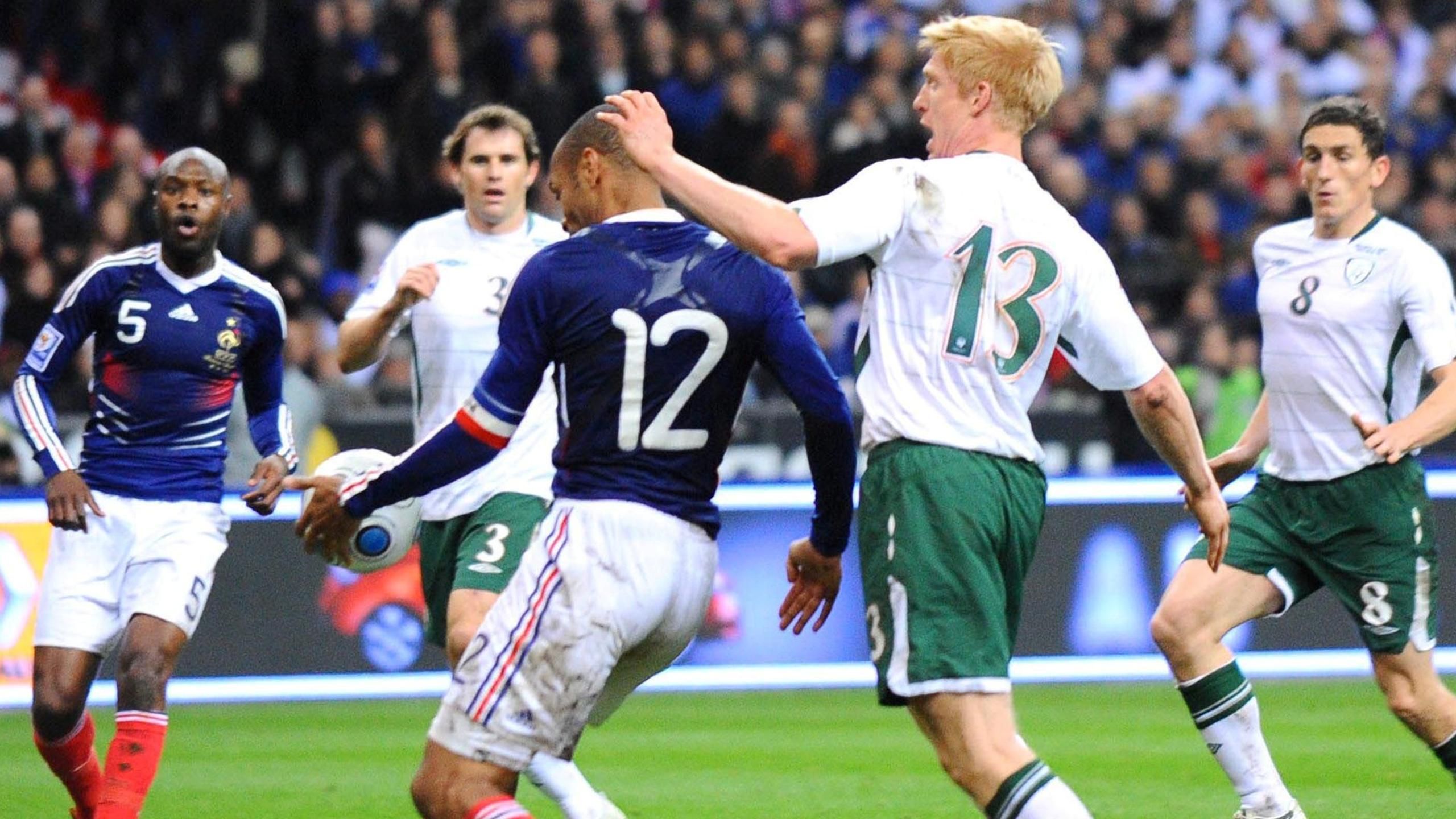 When was Thierry Henry handball vs Ireland? Year of controversial play that  knocked Irish out of World Cup