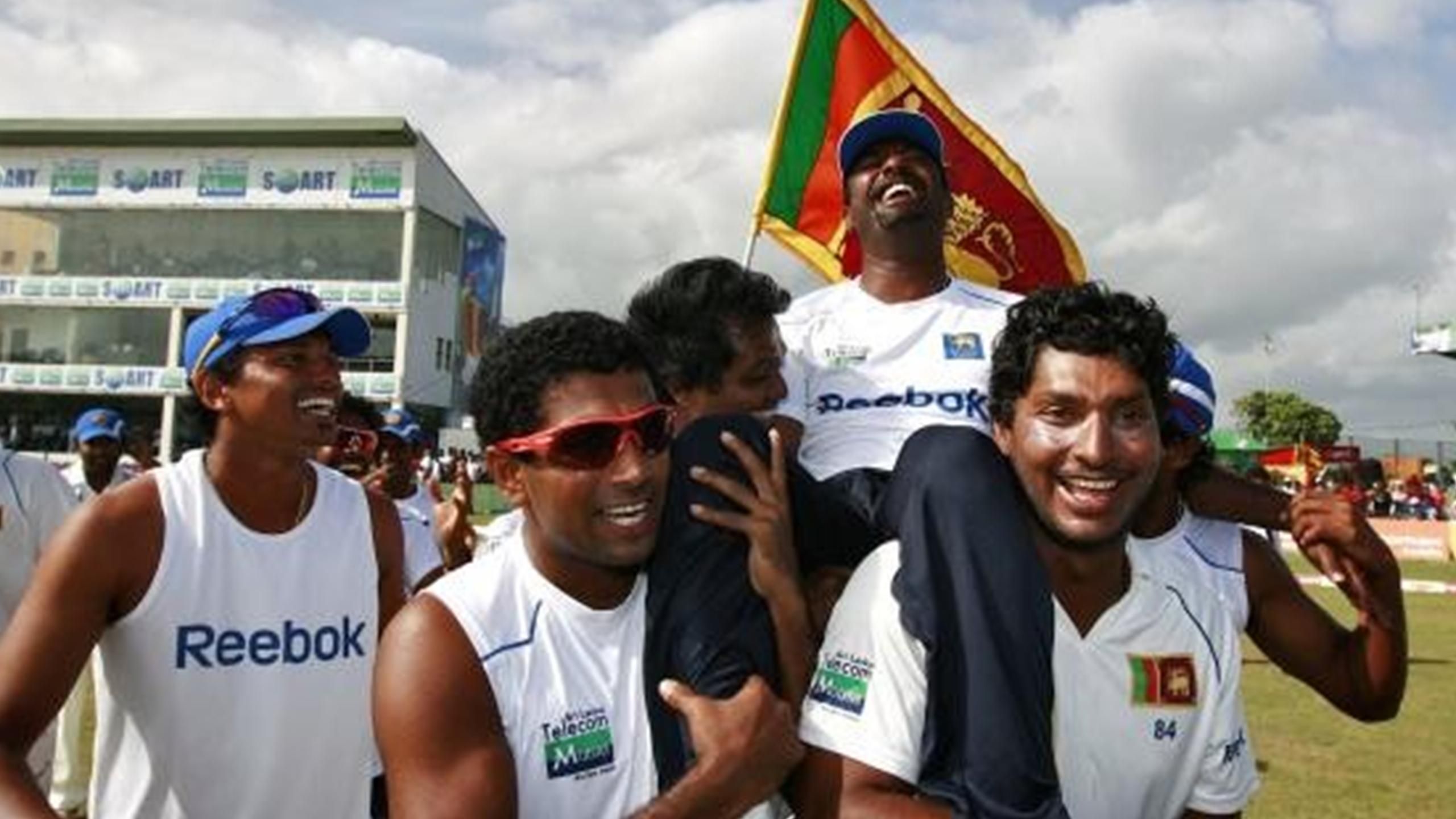 Reebok t shirts sri lanka sales