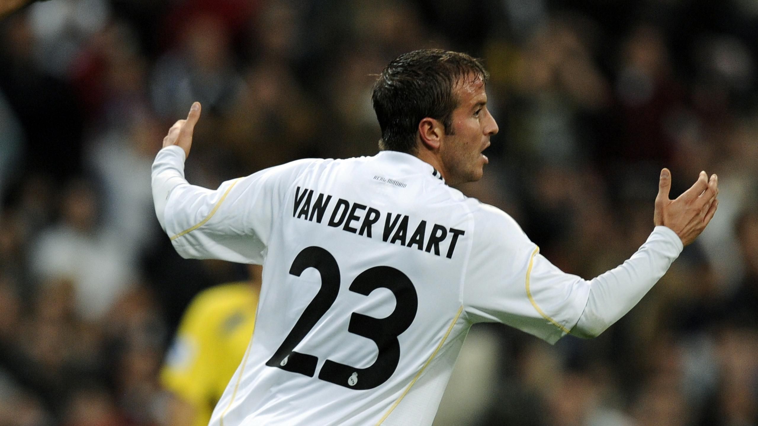 I never even considered a transfer' - Van der Vaart reveals