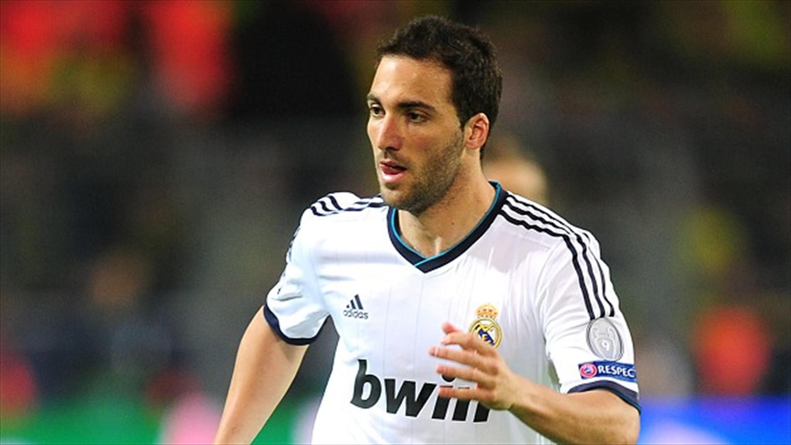 Higuain cheap real madrid