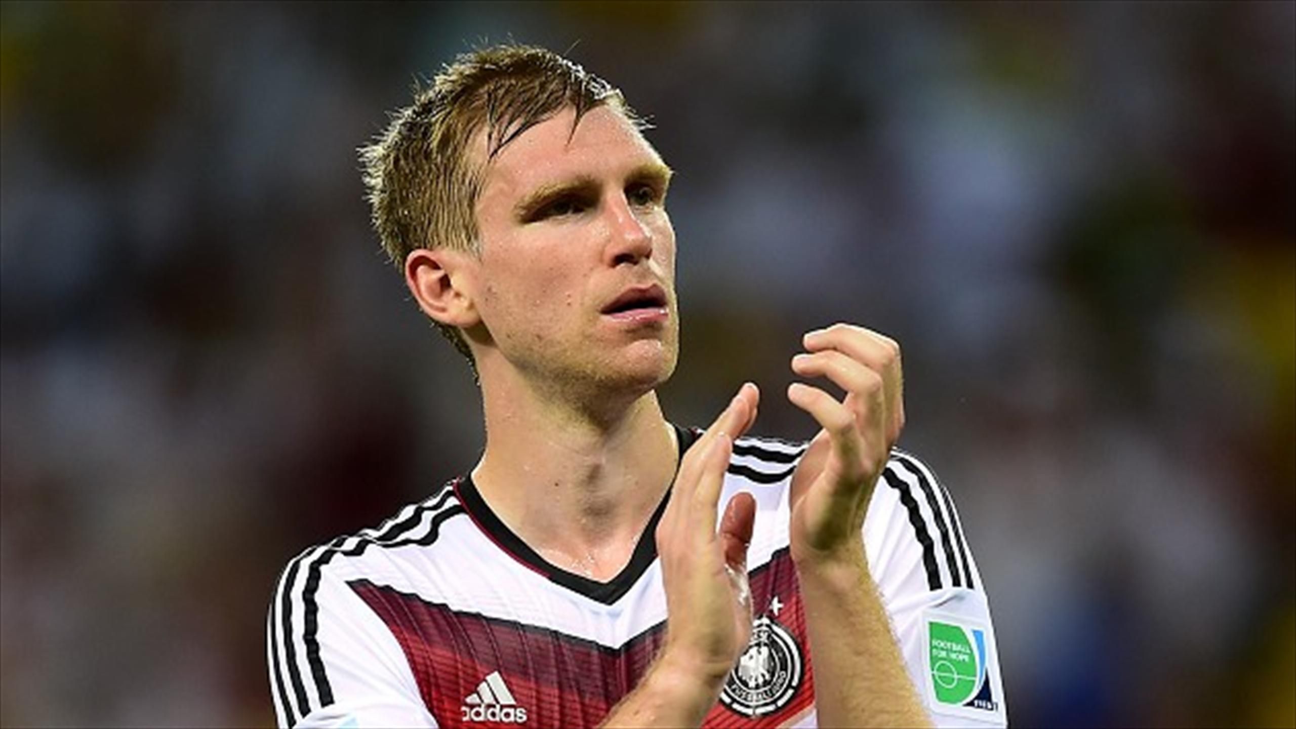 Mertesacker to German media: Would you rather we got knocked out