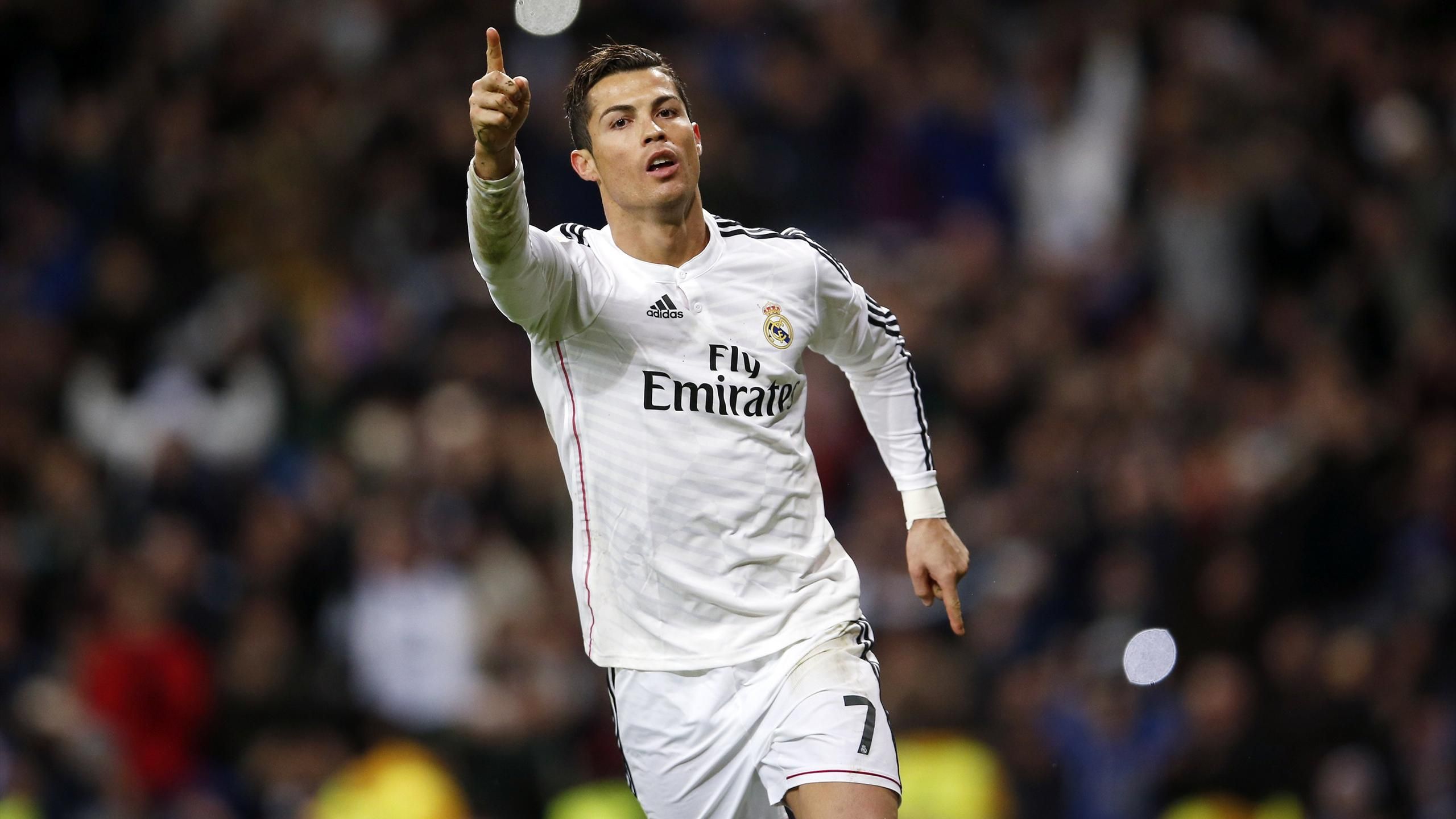 GIF: Cristiano Ronaldo Hat-Trick Leads Real Madrid Against Real