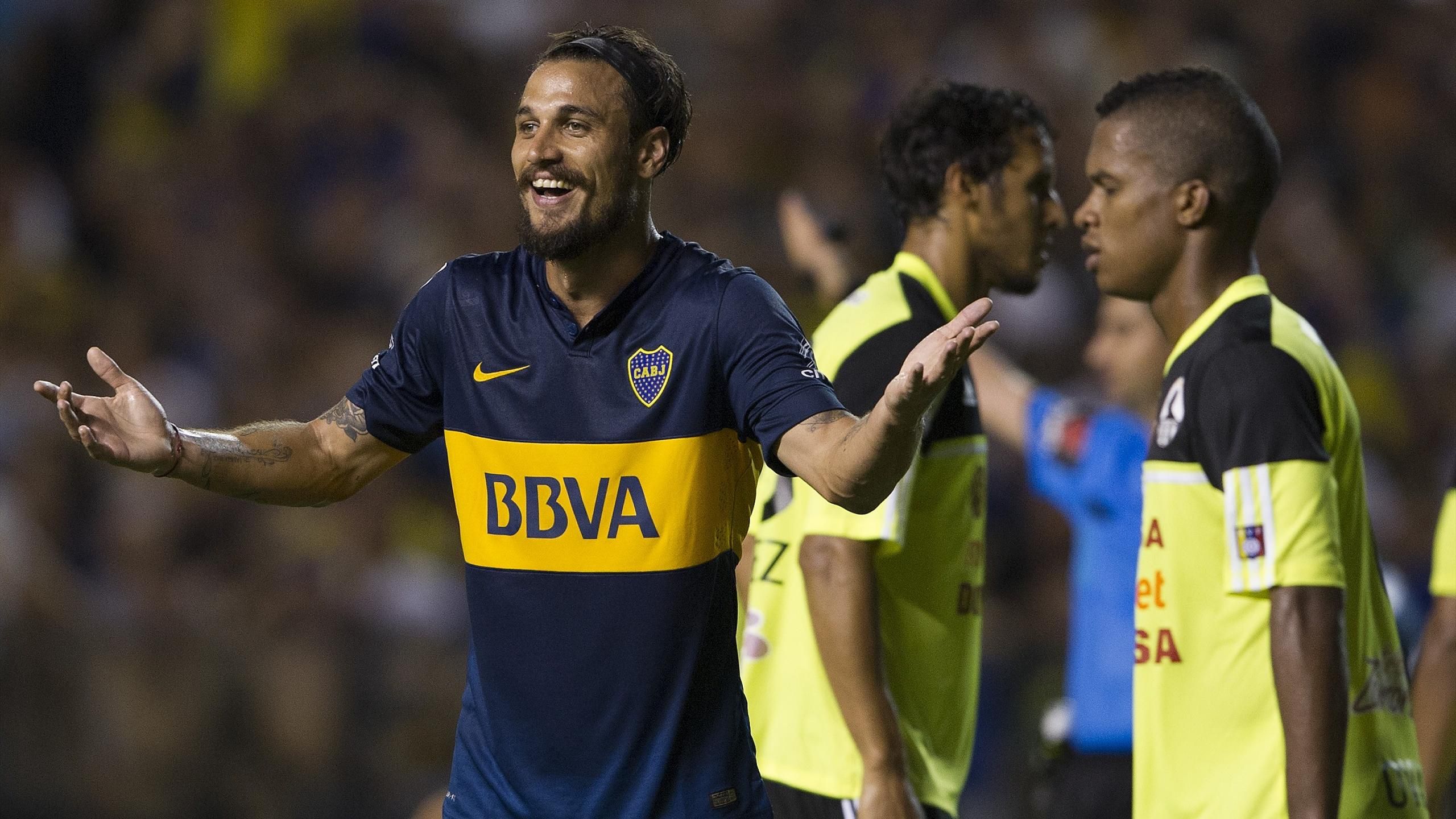 Osvaldo heads Libertadores winner for Boca on debut (VIDEO)